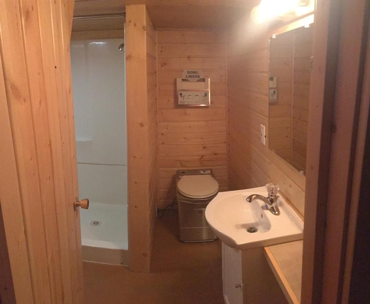 Double Room with Lake View photo 2