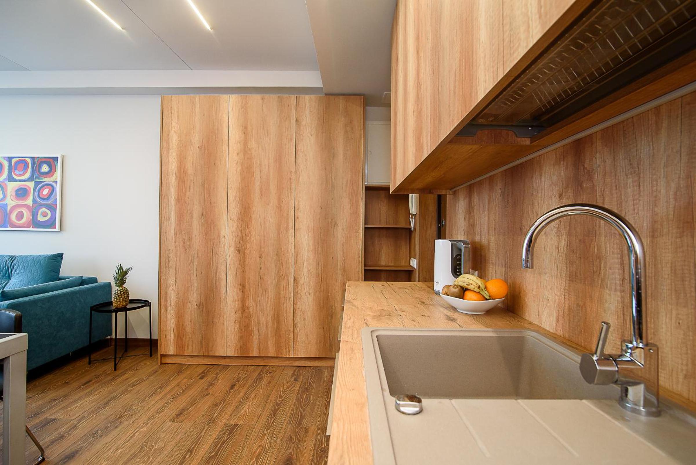 One-Bedroom Apartment - Photo 12