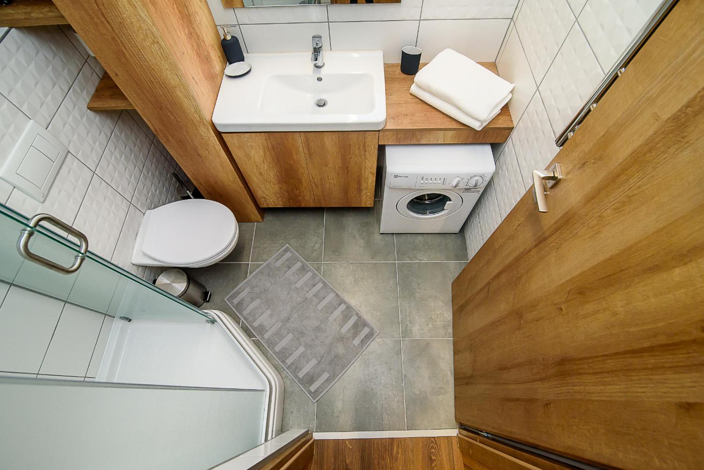 One-Bedroom Apartment - Photo 4