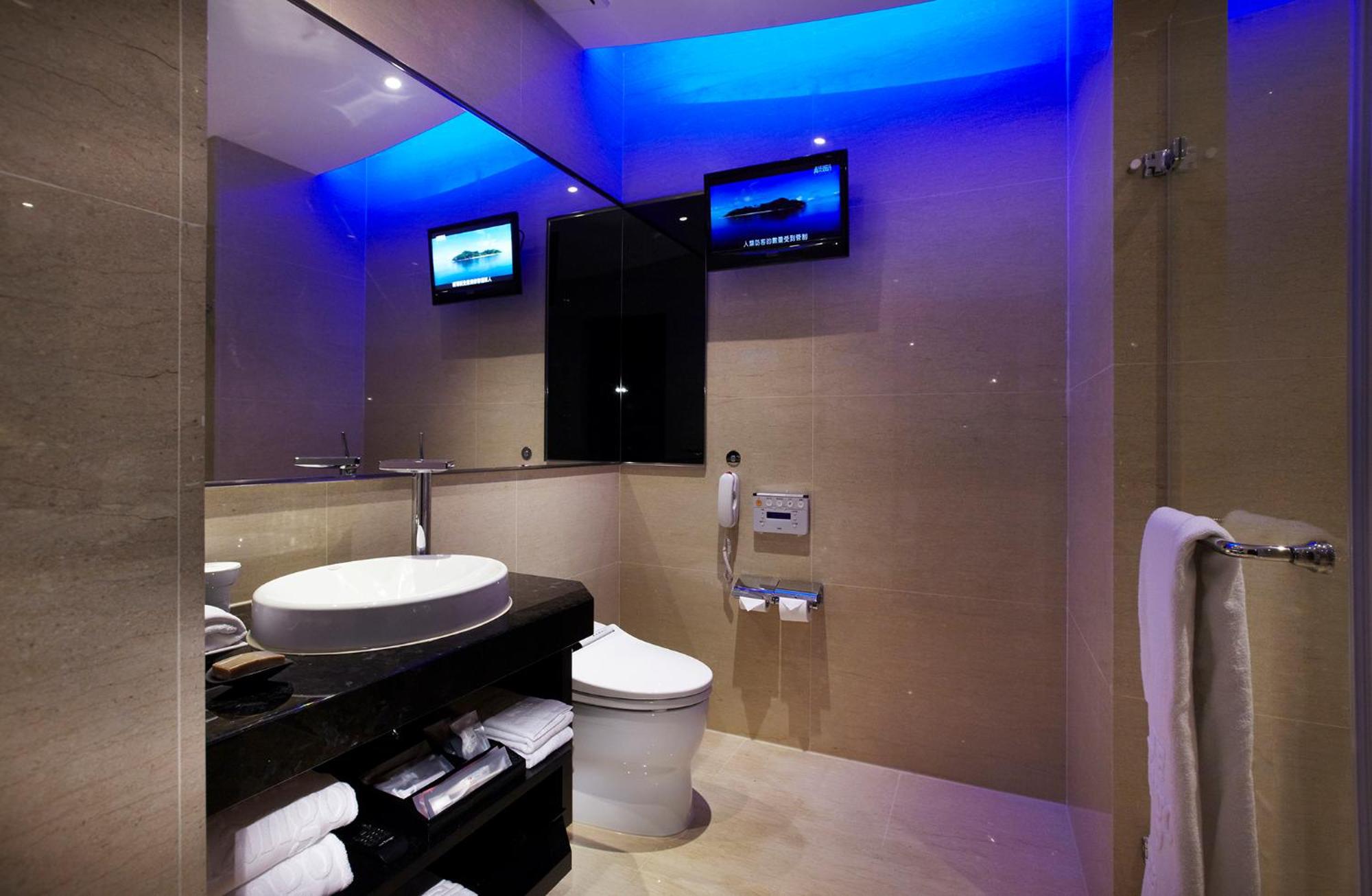 Wonderful Twin Room photo 2