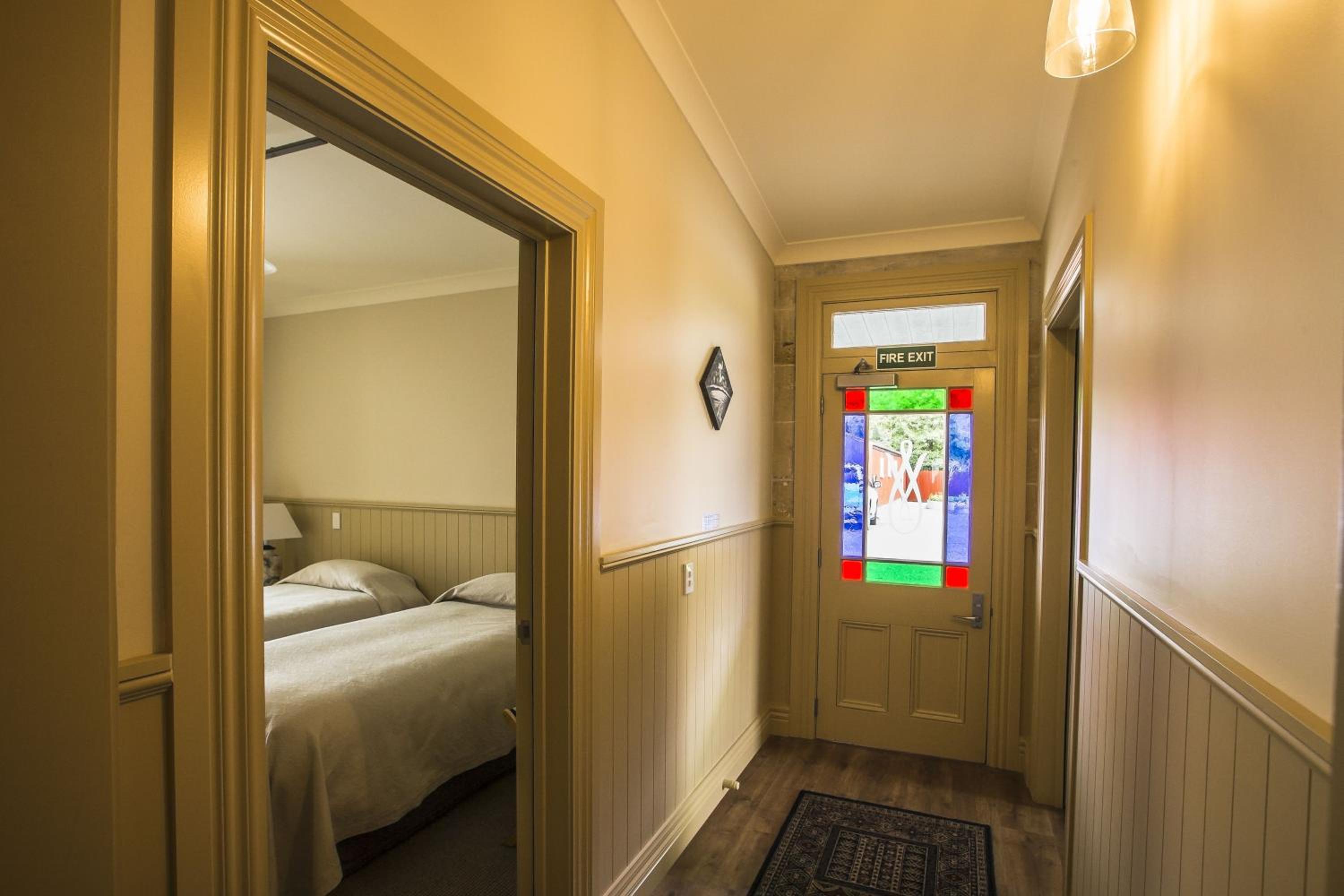 Deluxe Double or Twin Room photo 1