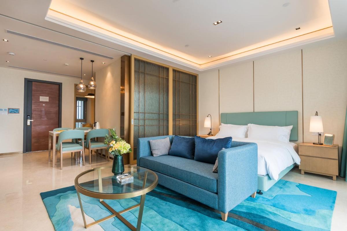 Two-Bedroom Suite with Sea View photo 2