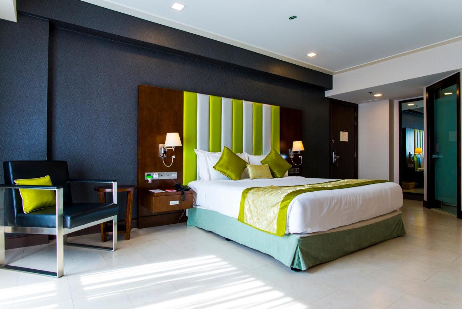 King Suite photo 3