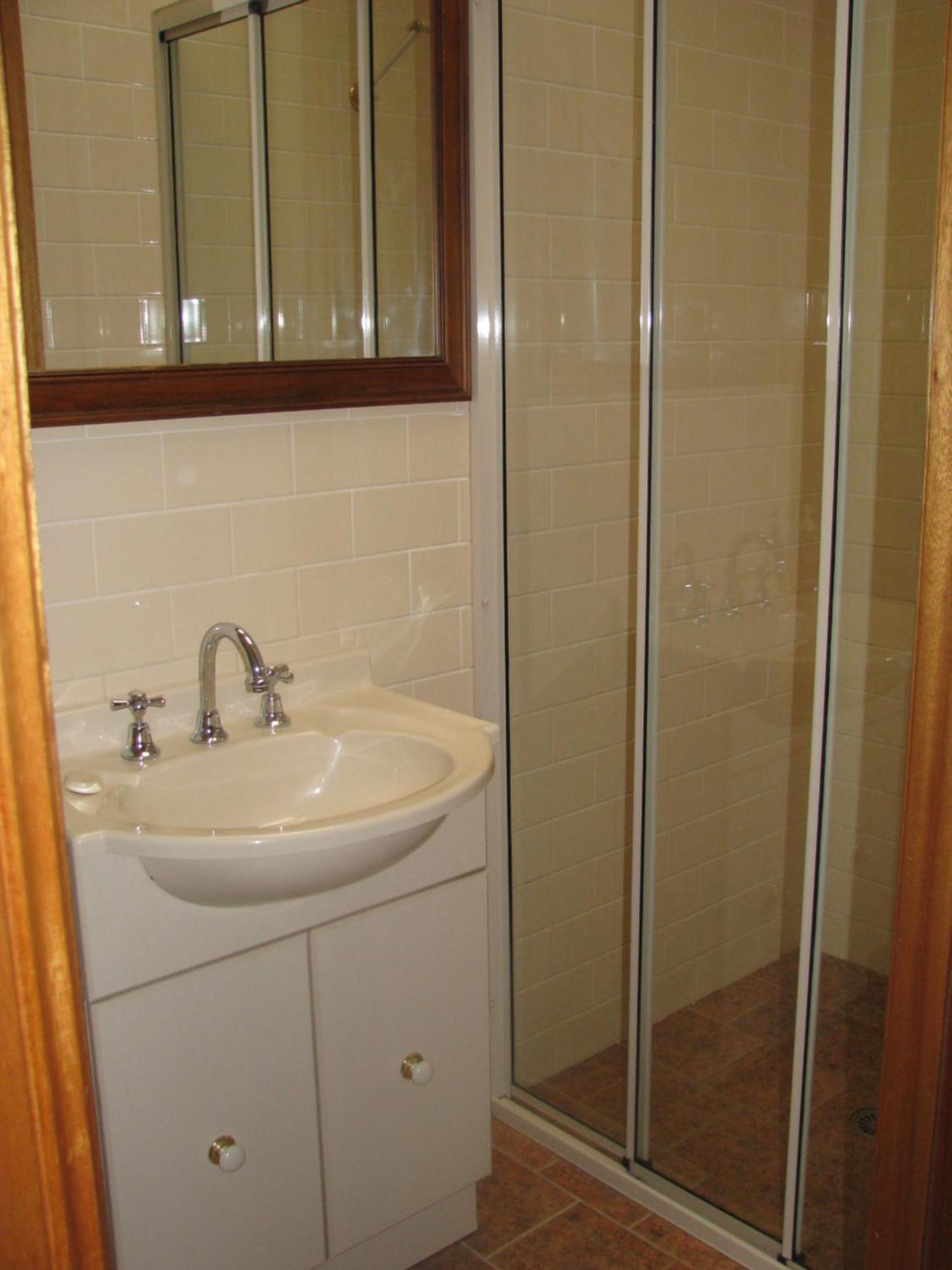 Deluxe King Room photo 2