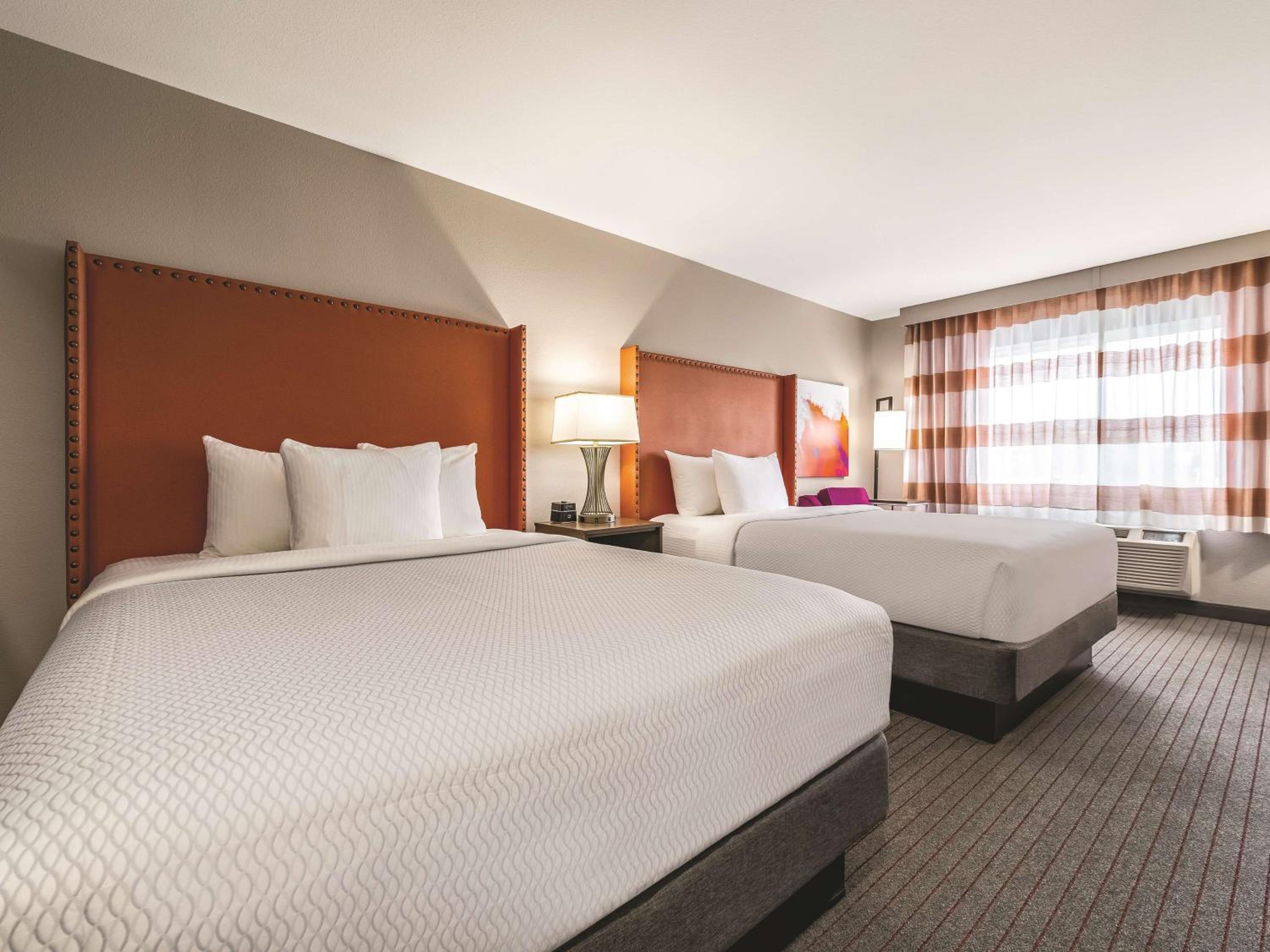 Queen Room with Two Queen Beds - Photo 1