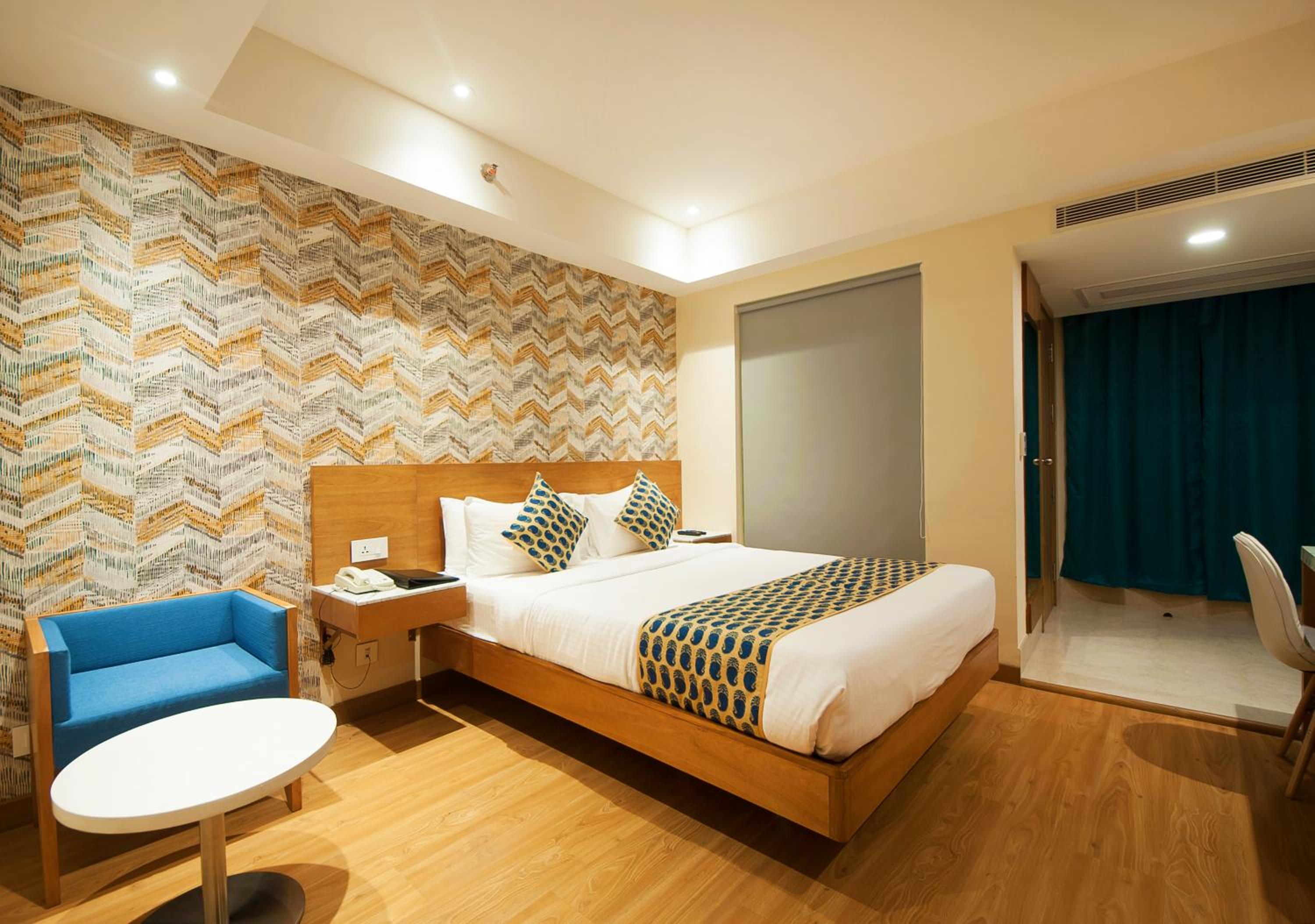 Deluxe Double or Twin Room - Photo 26