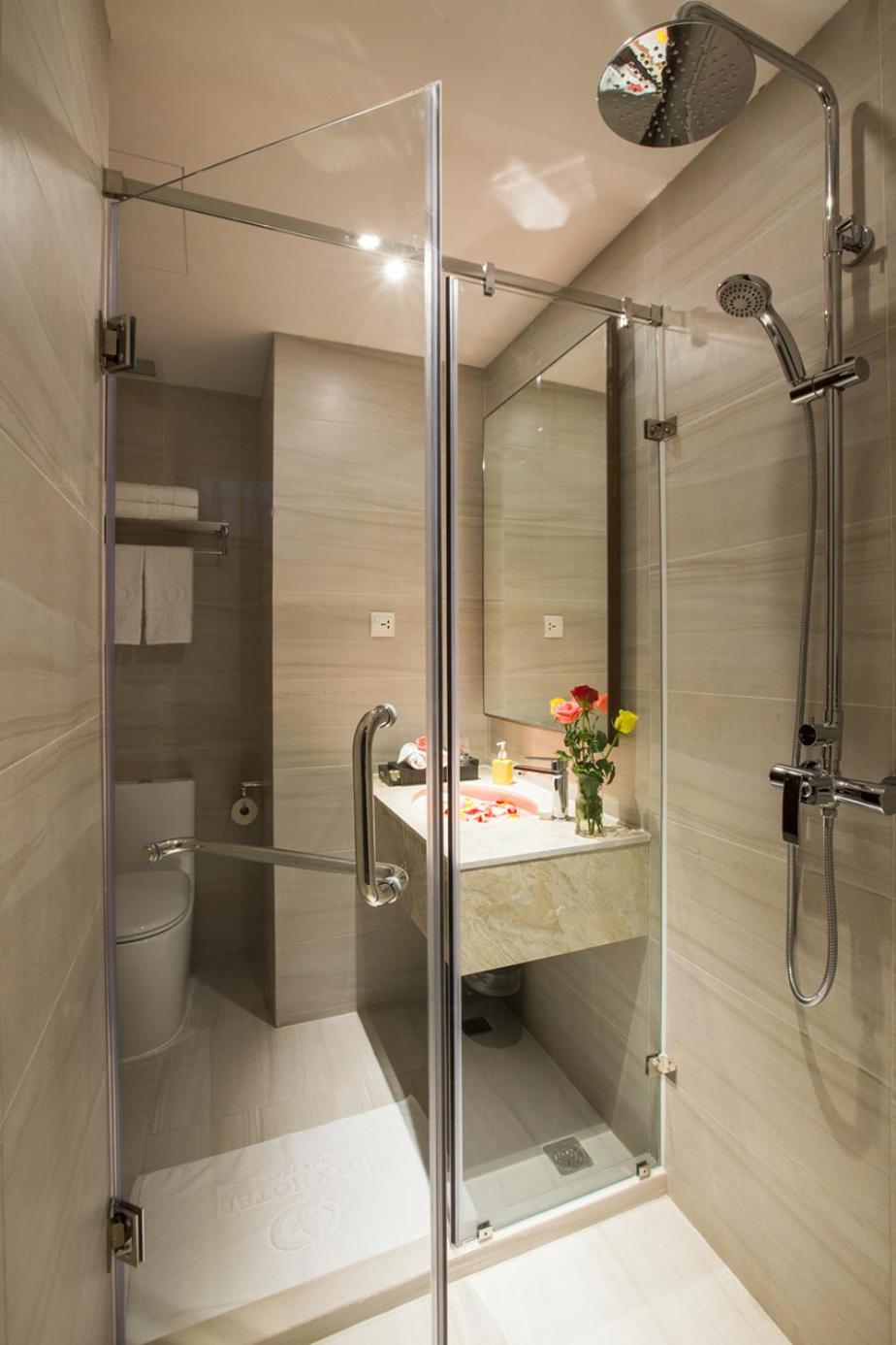 Deluxe Double or Twin Room with Sea View - Photo 8