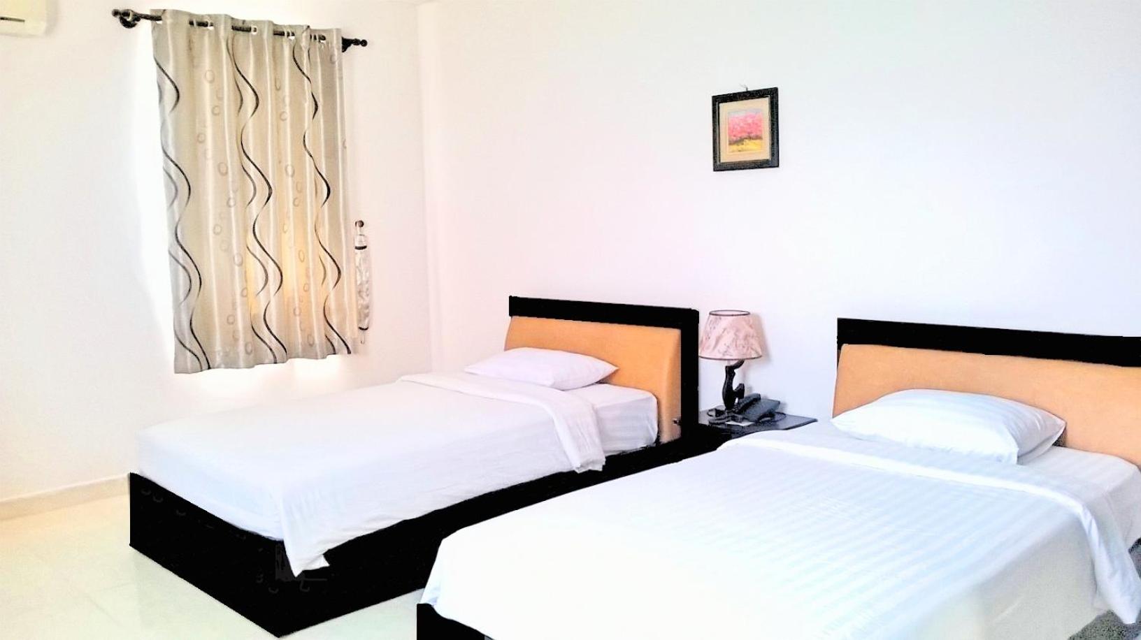 Standard Triple Room - Photo 1