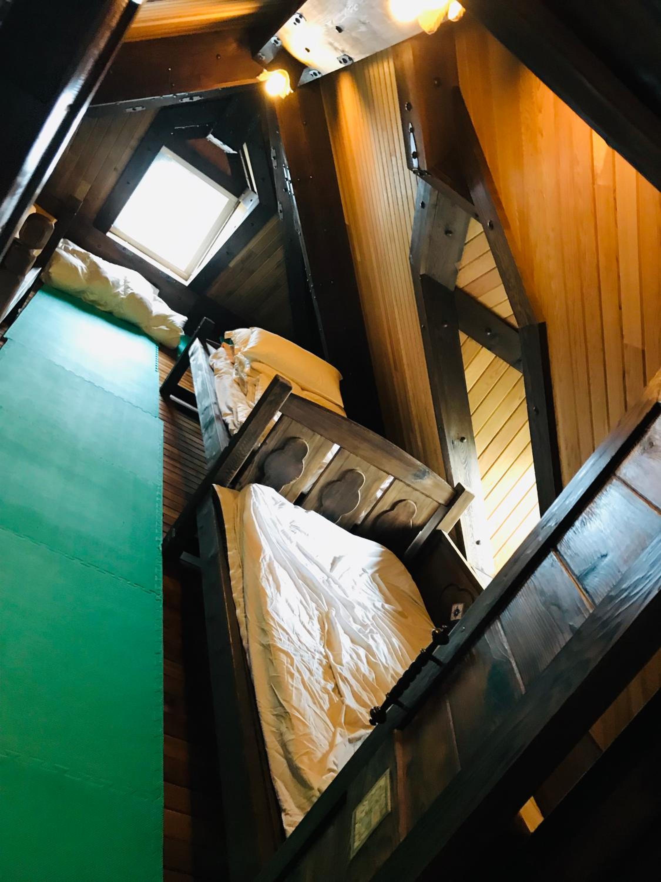 Single Bed in Dormitory Room photo 1
