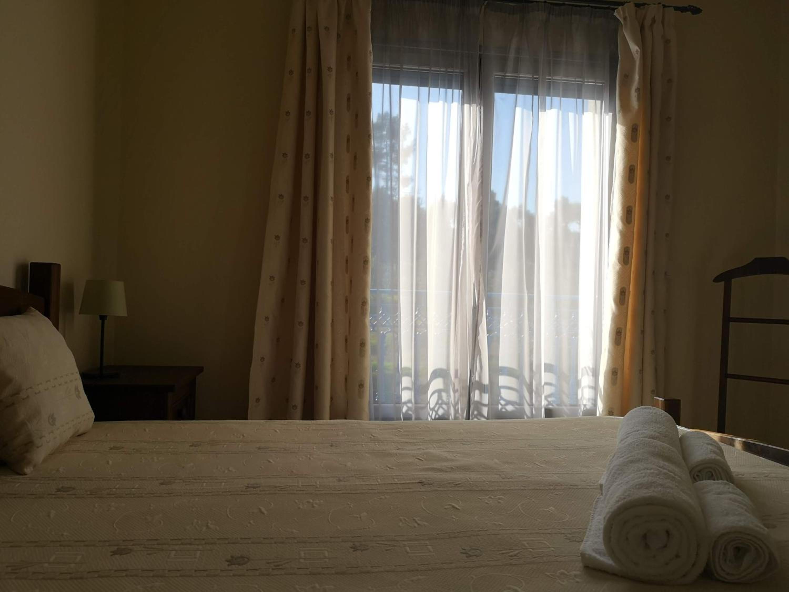 Double Room with Balcony - Photo 1