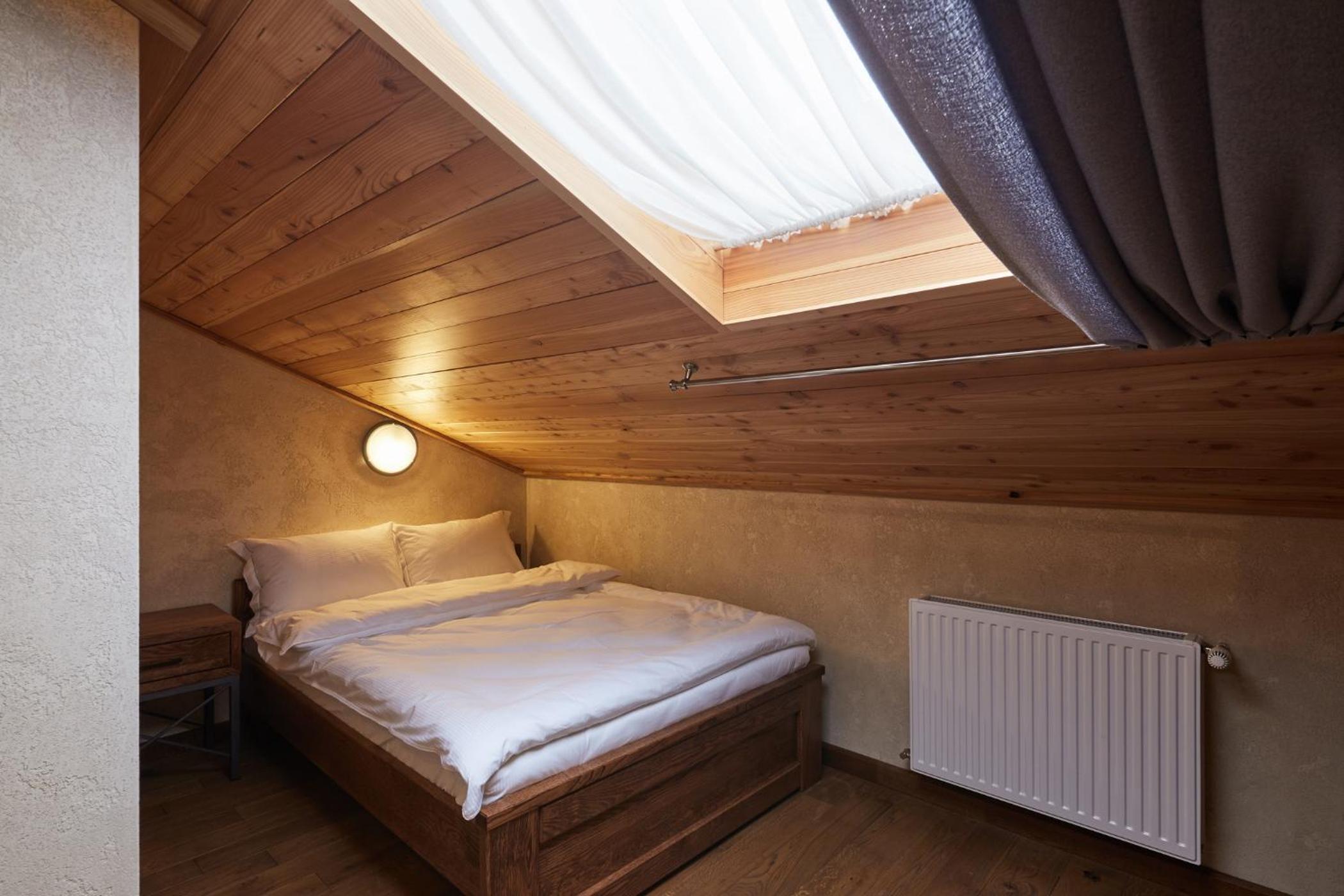 Budget Double Room photo 2