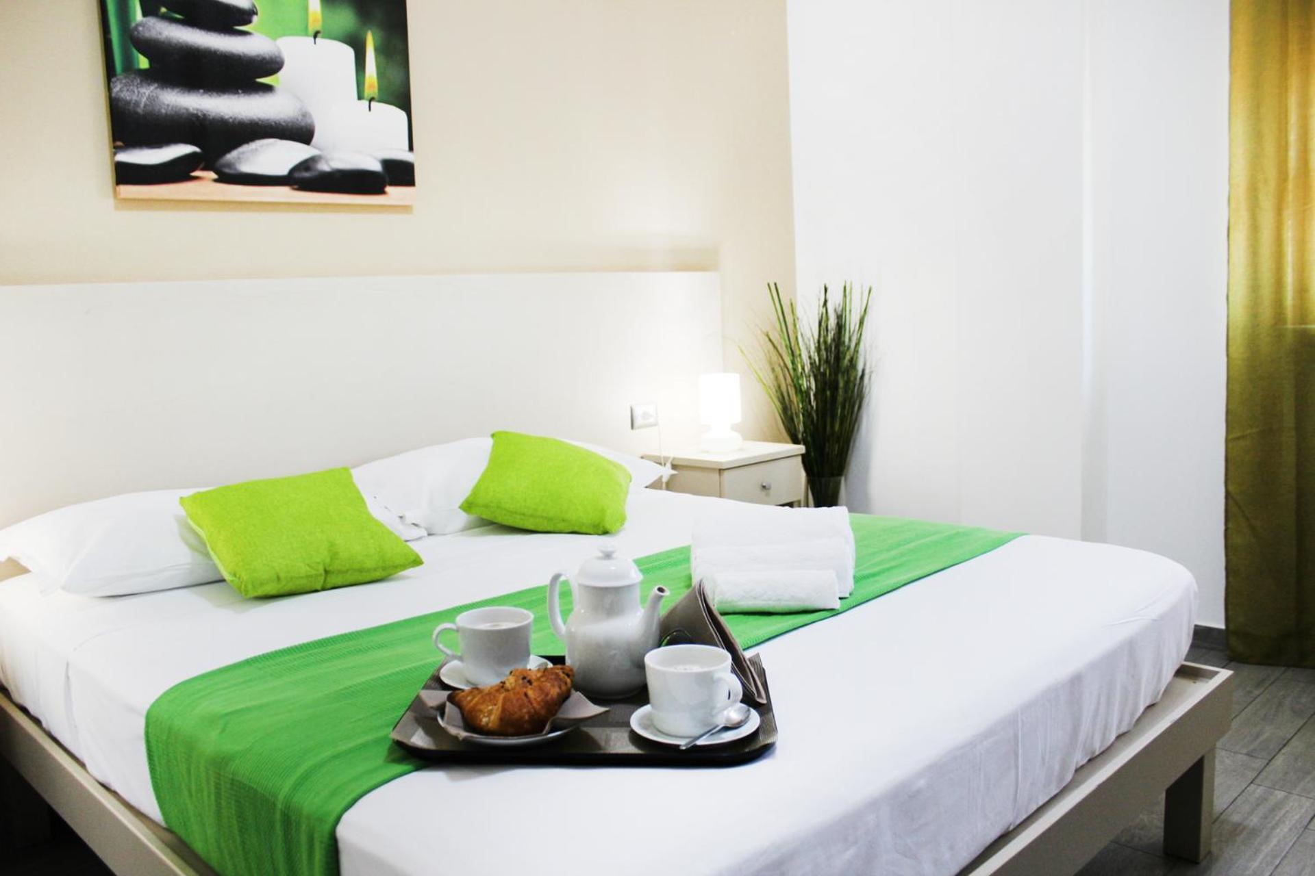 Double Room - Photo 2