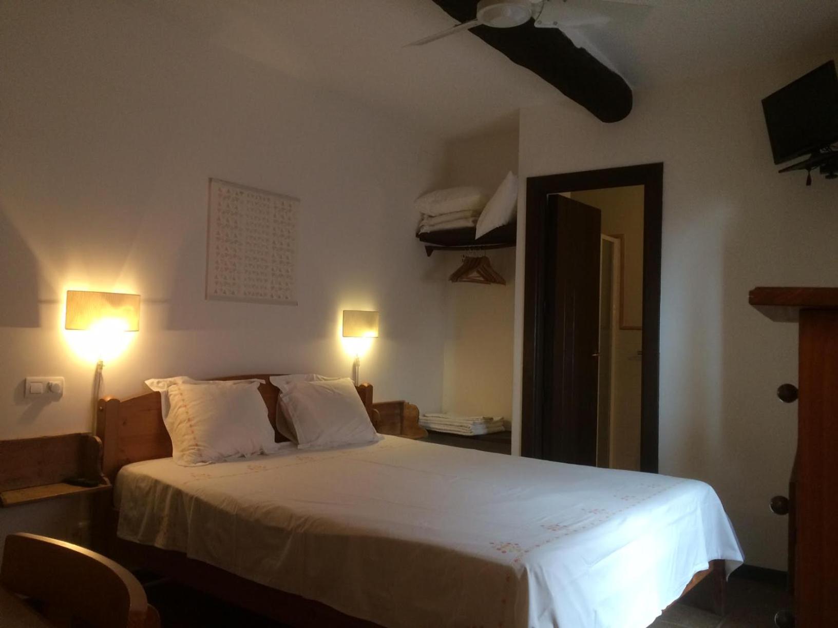 Habitación Doble o con Dos Camas