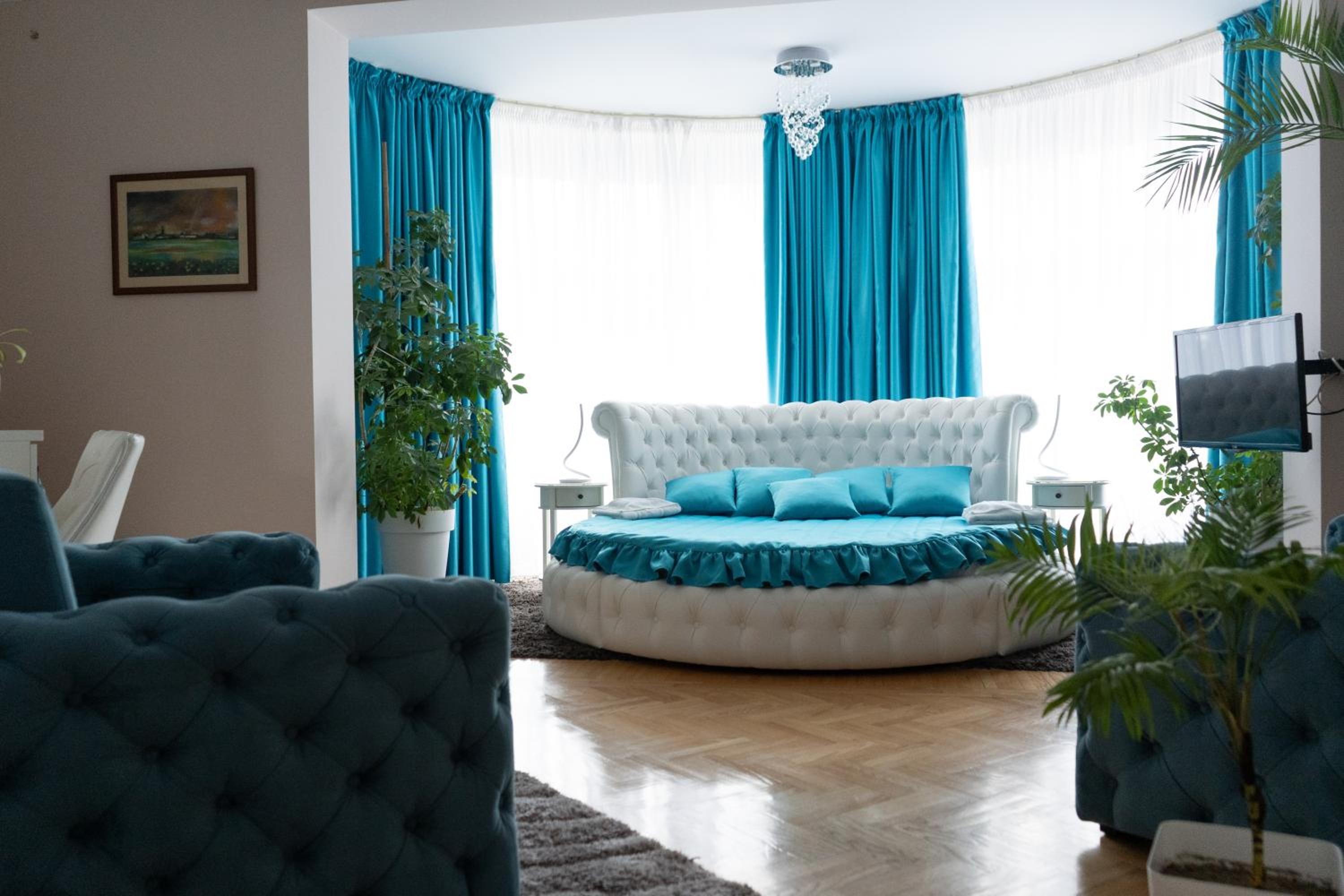 Deluxe Family Room photo 1