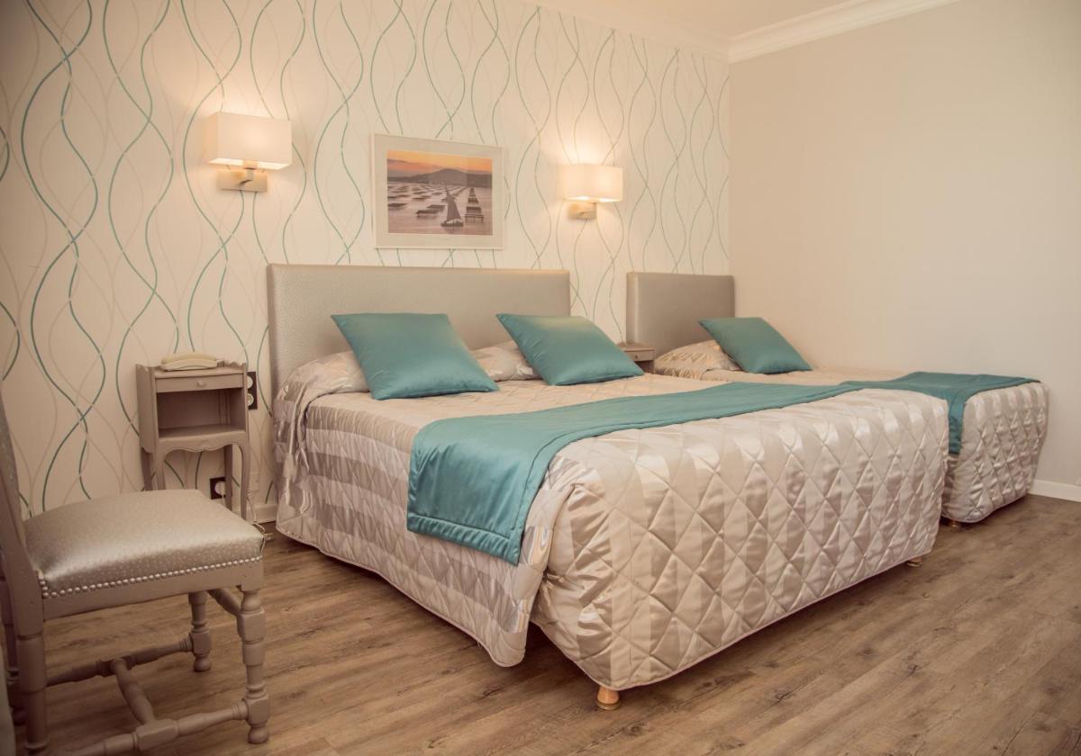 Double Room with Terrace - Ground Floor - Photo 4