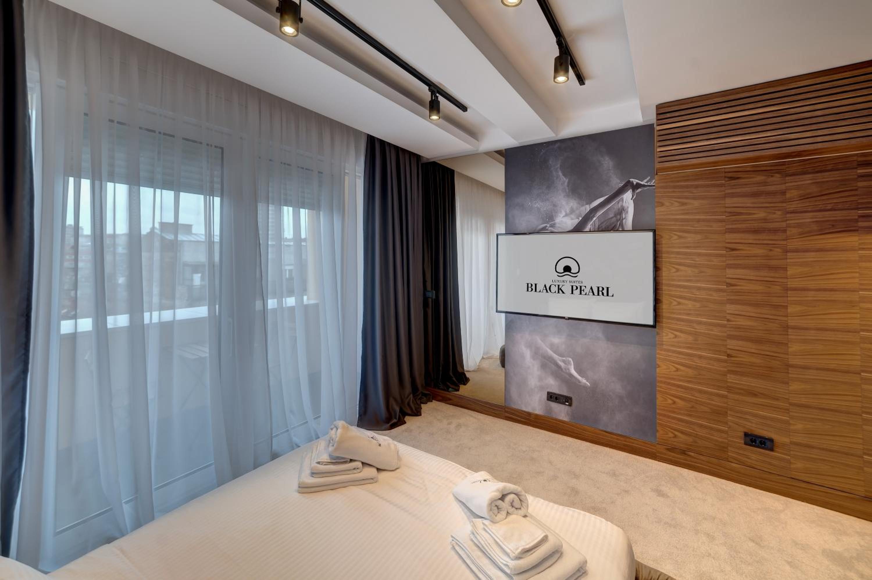 Superior King Room with Terrace photo 2