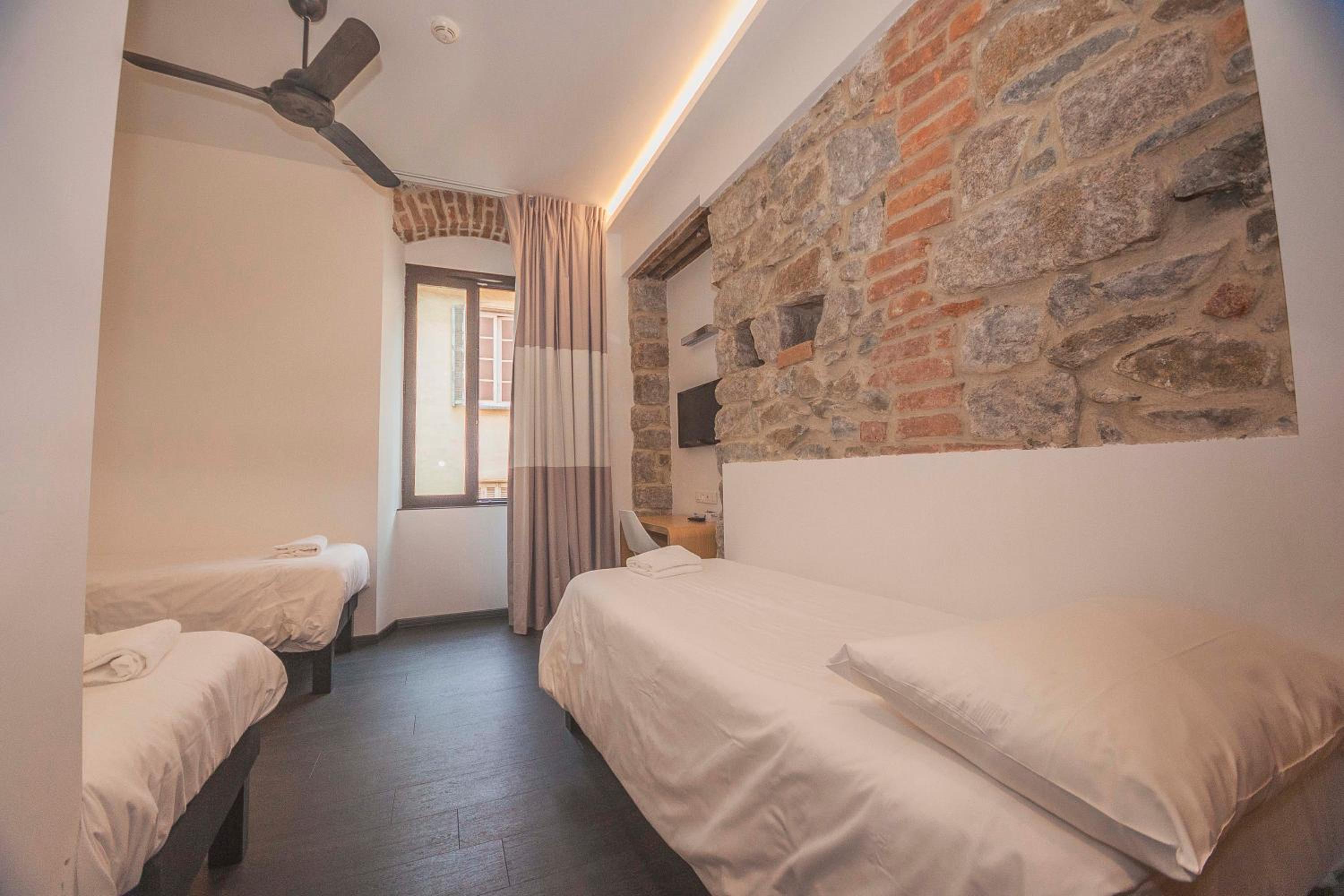 Triple Room - Photo 4