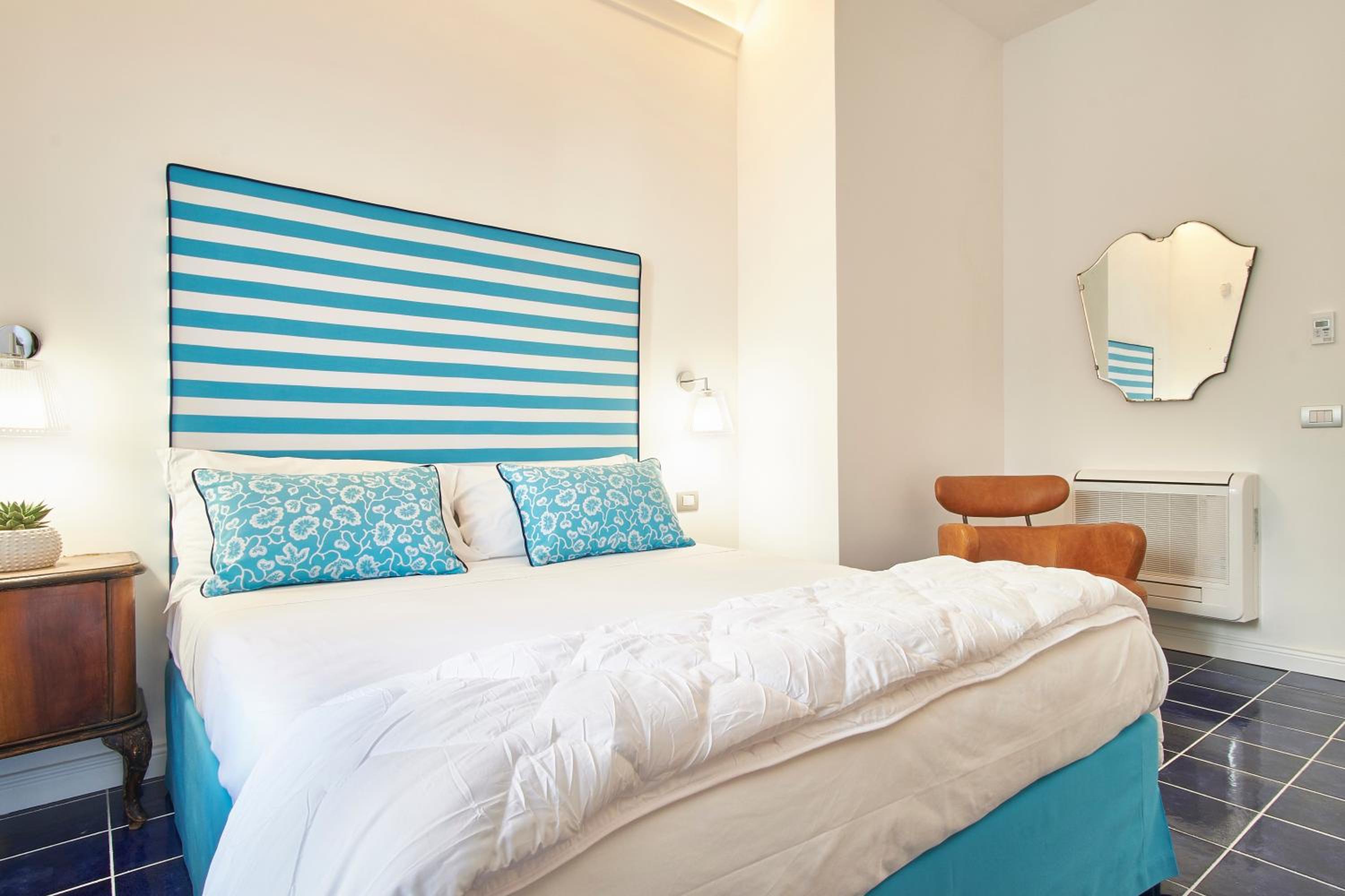 Comfort Quadruple Room - Photo 10