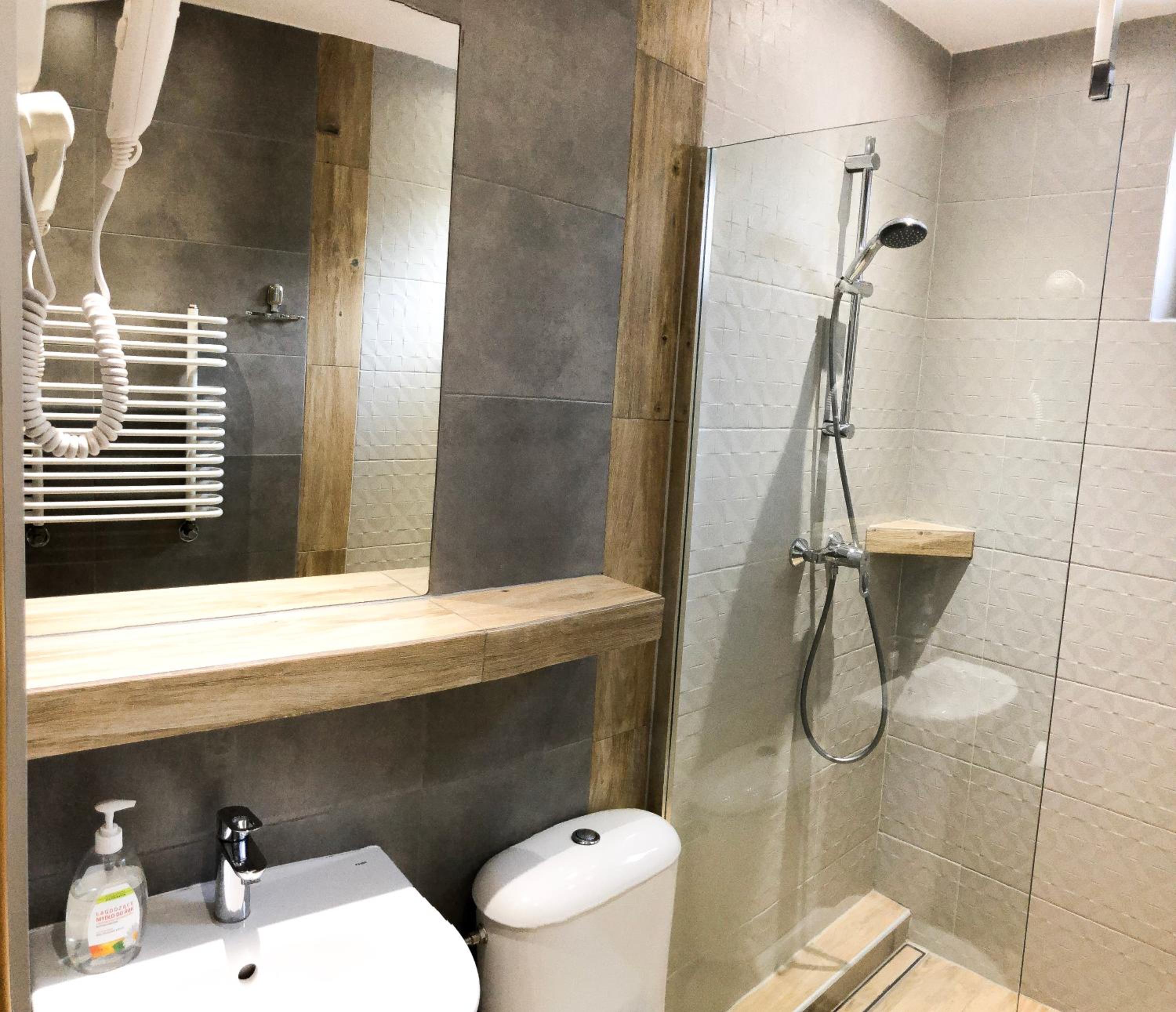 Single Room photo 3