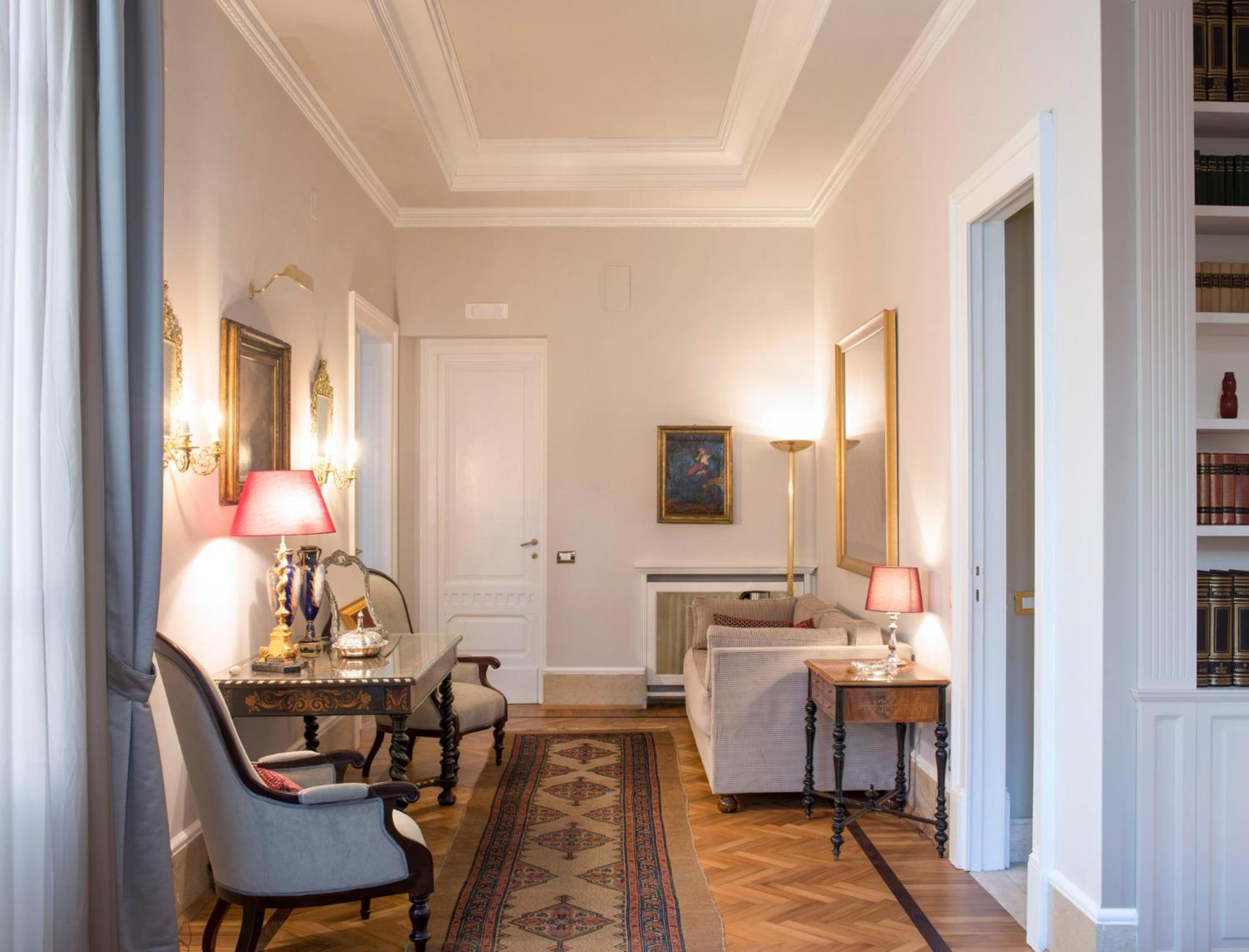 Junior Suite - Photo 13