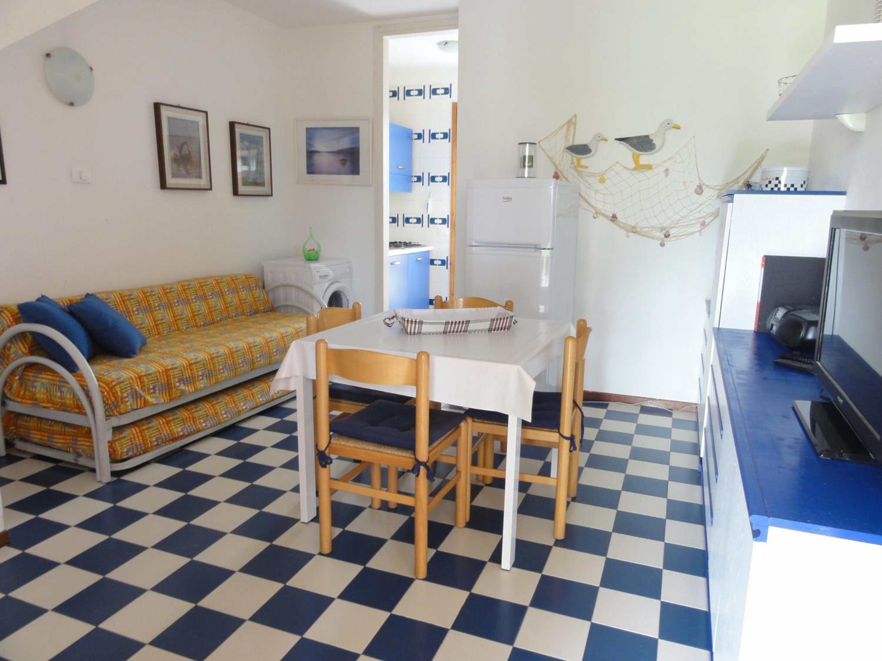 Two-Bedroom House photo 3