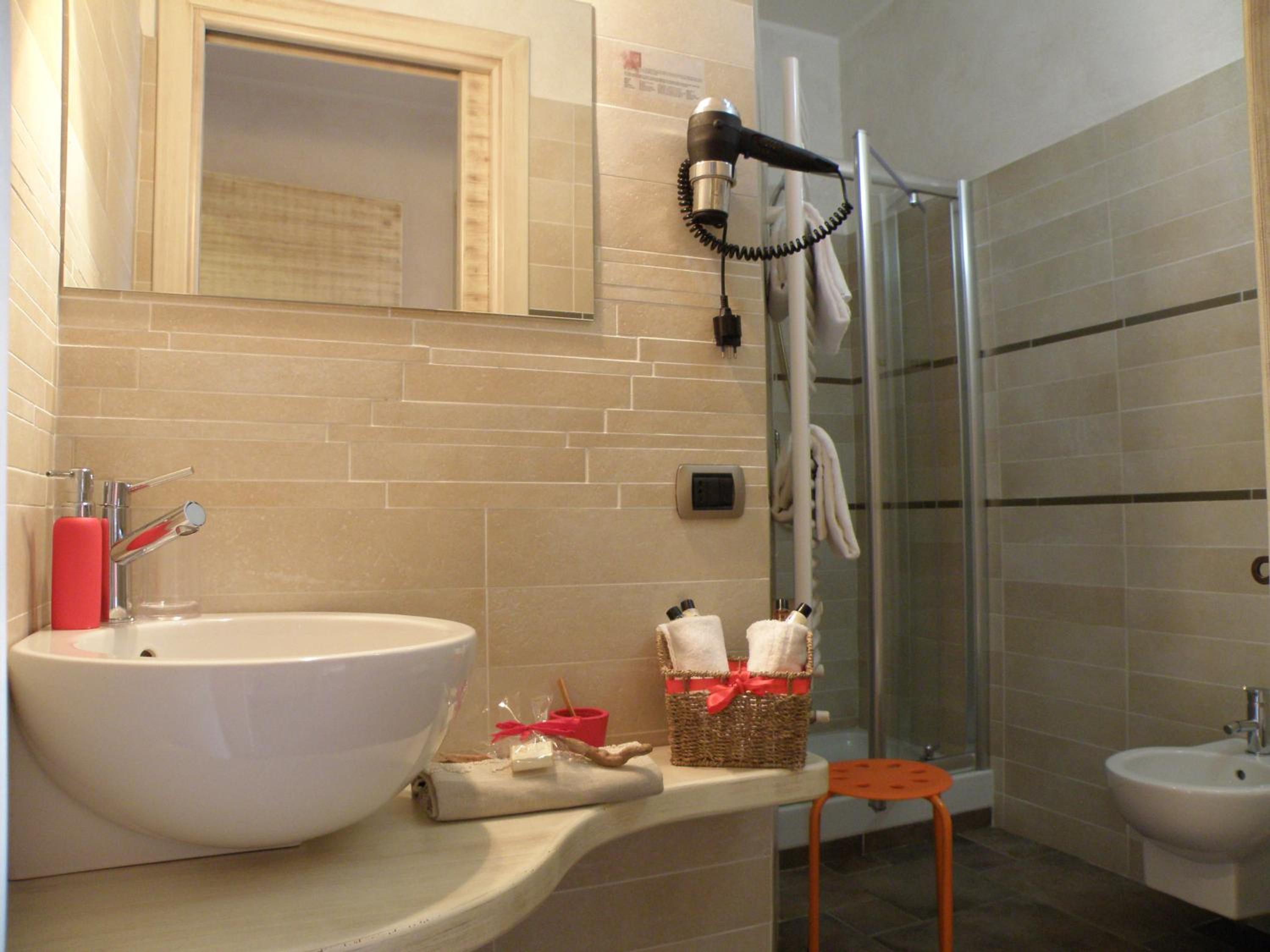 Deluxe Double Room with Extra Bed photo 2