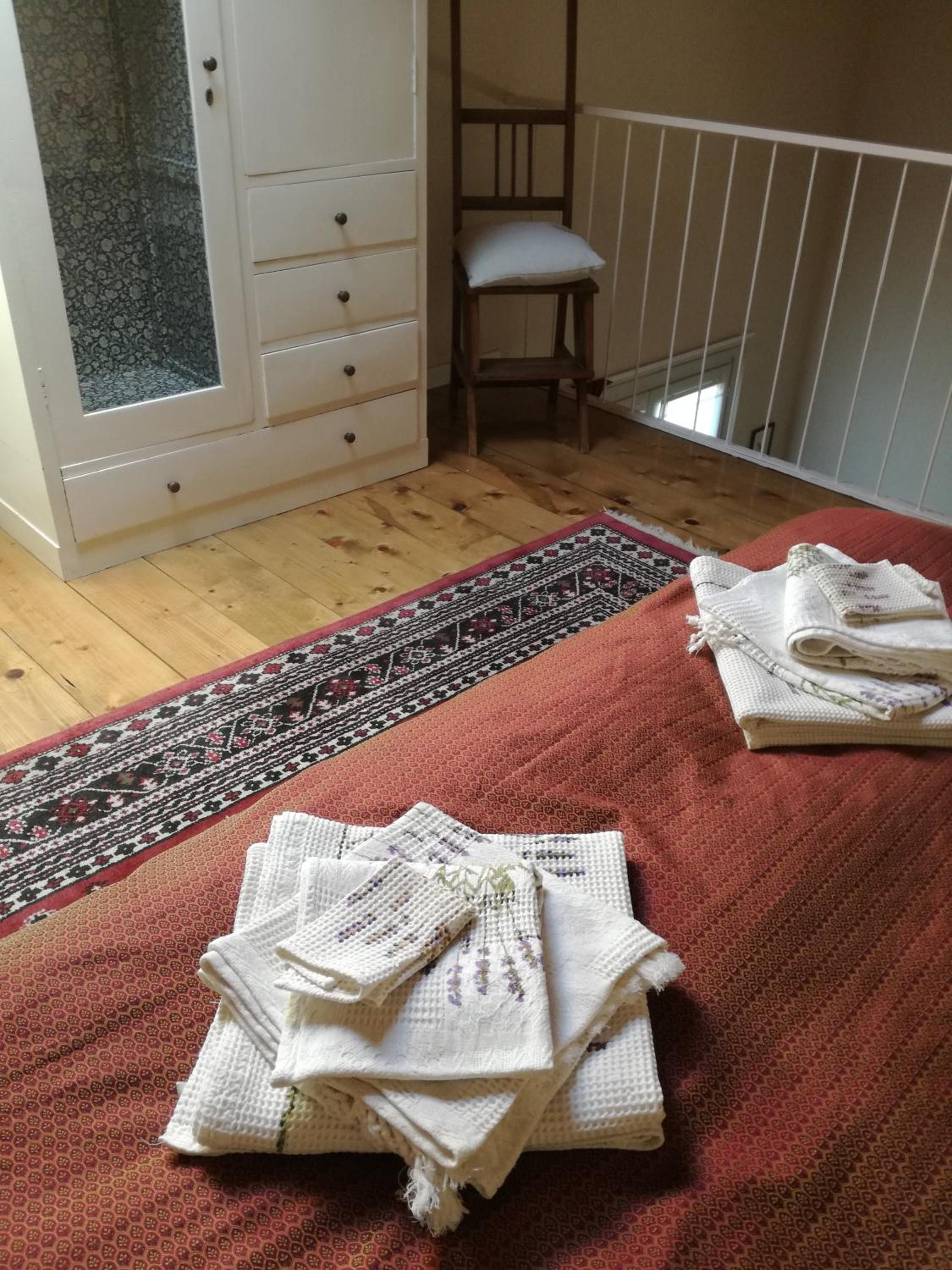 Deluxe Junior Suite - Photo 6