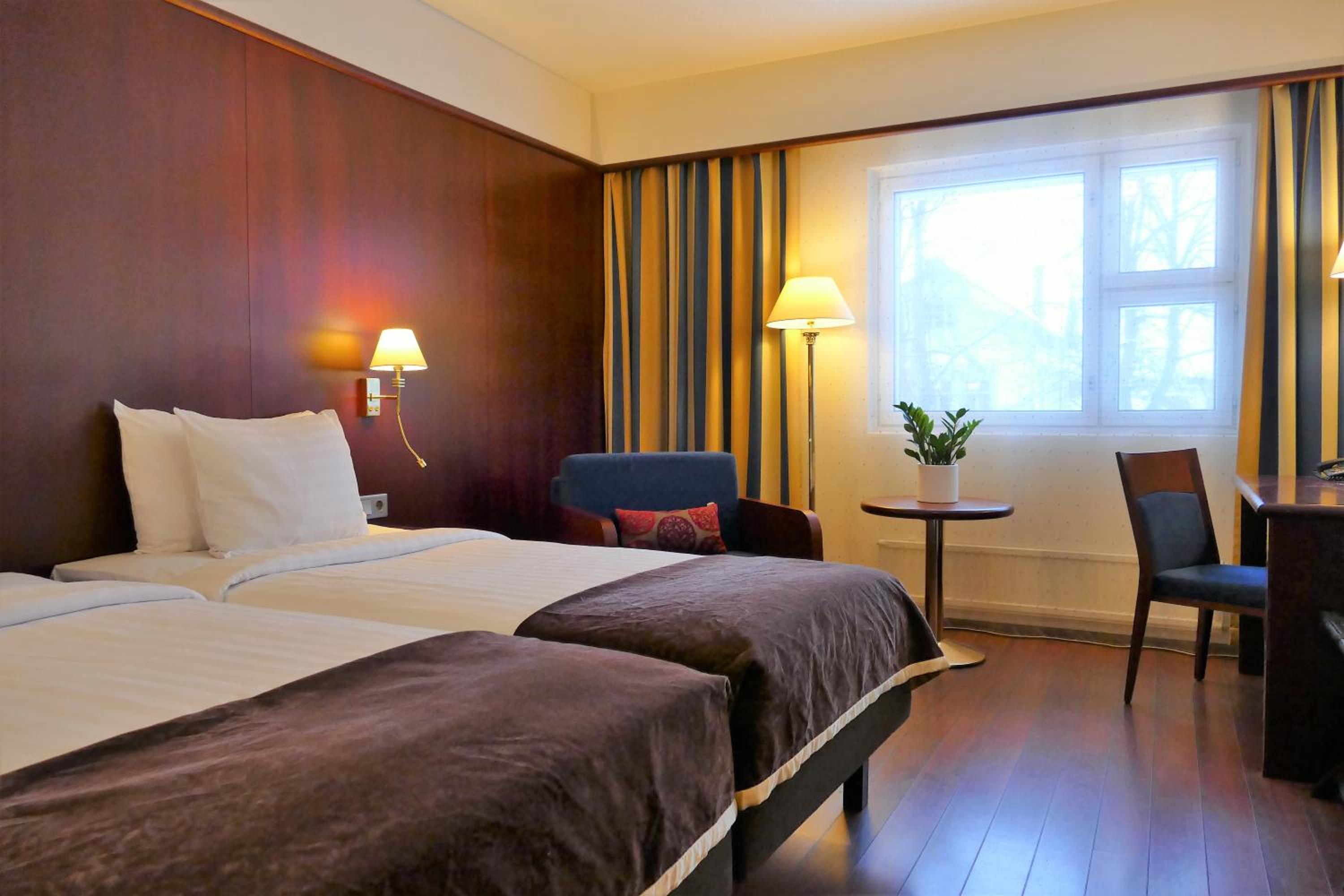 Standard Twin Room photo 2