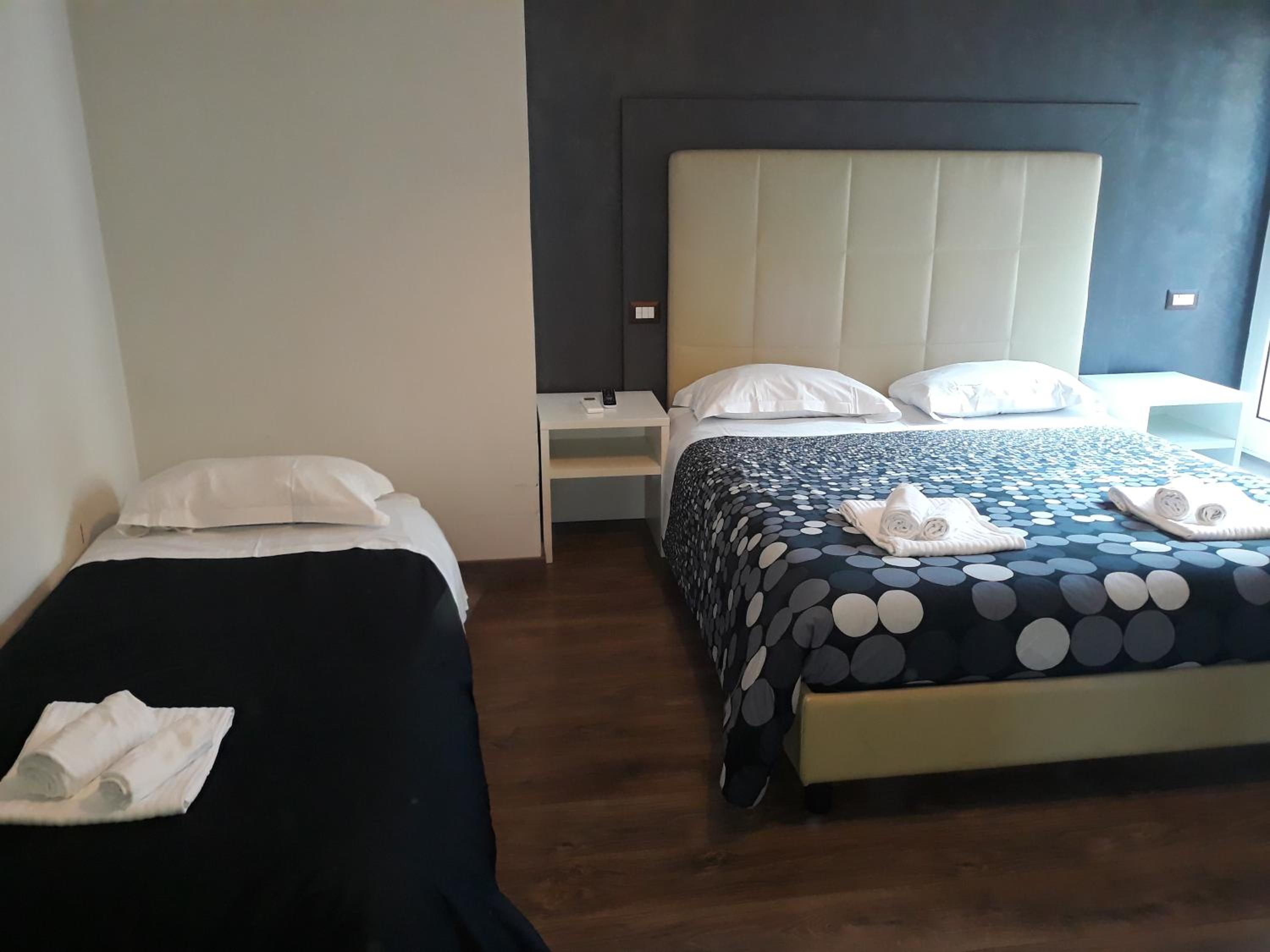 Triple Room photo 2