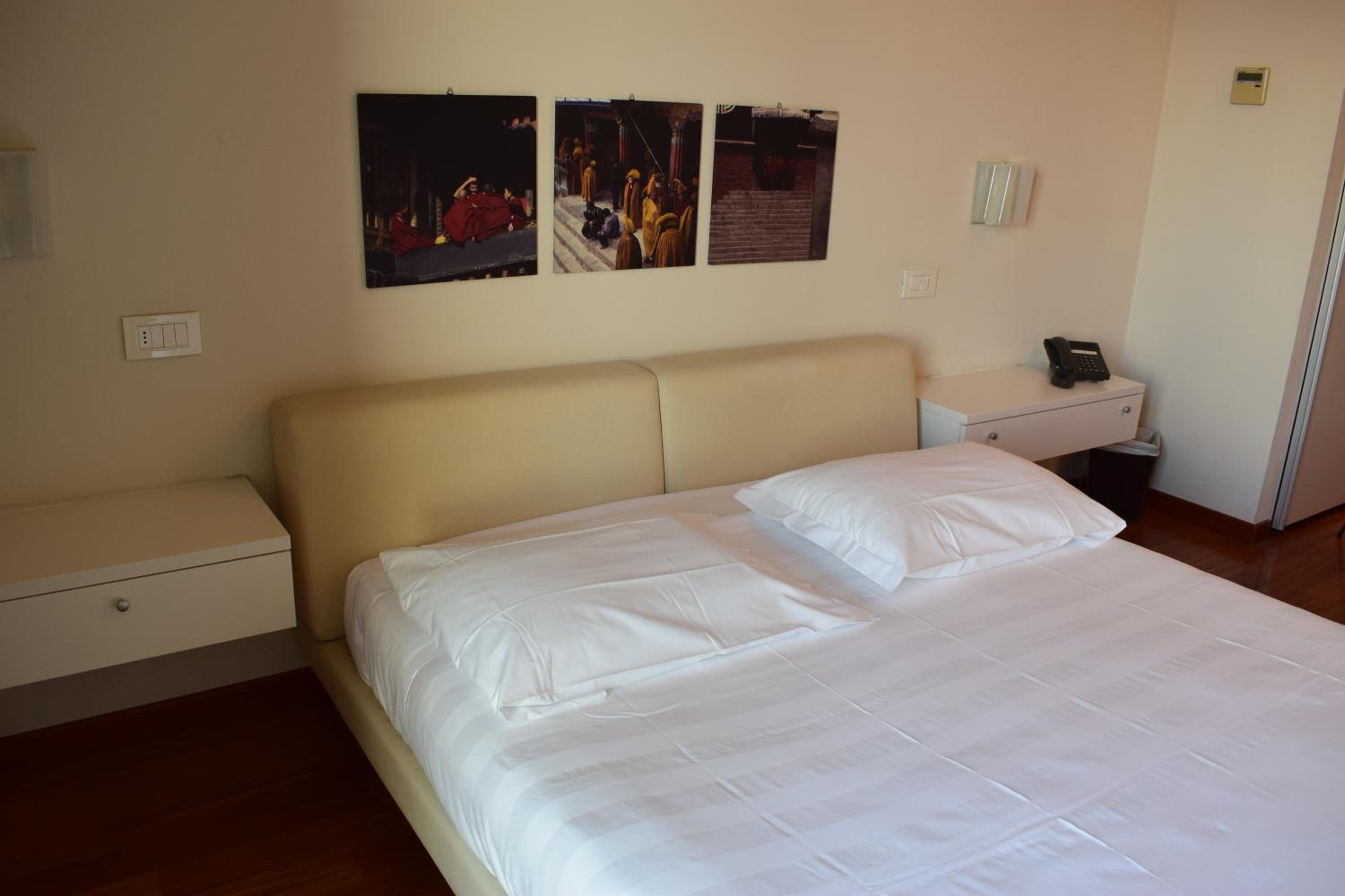 Standard Double Room photo 1