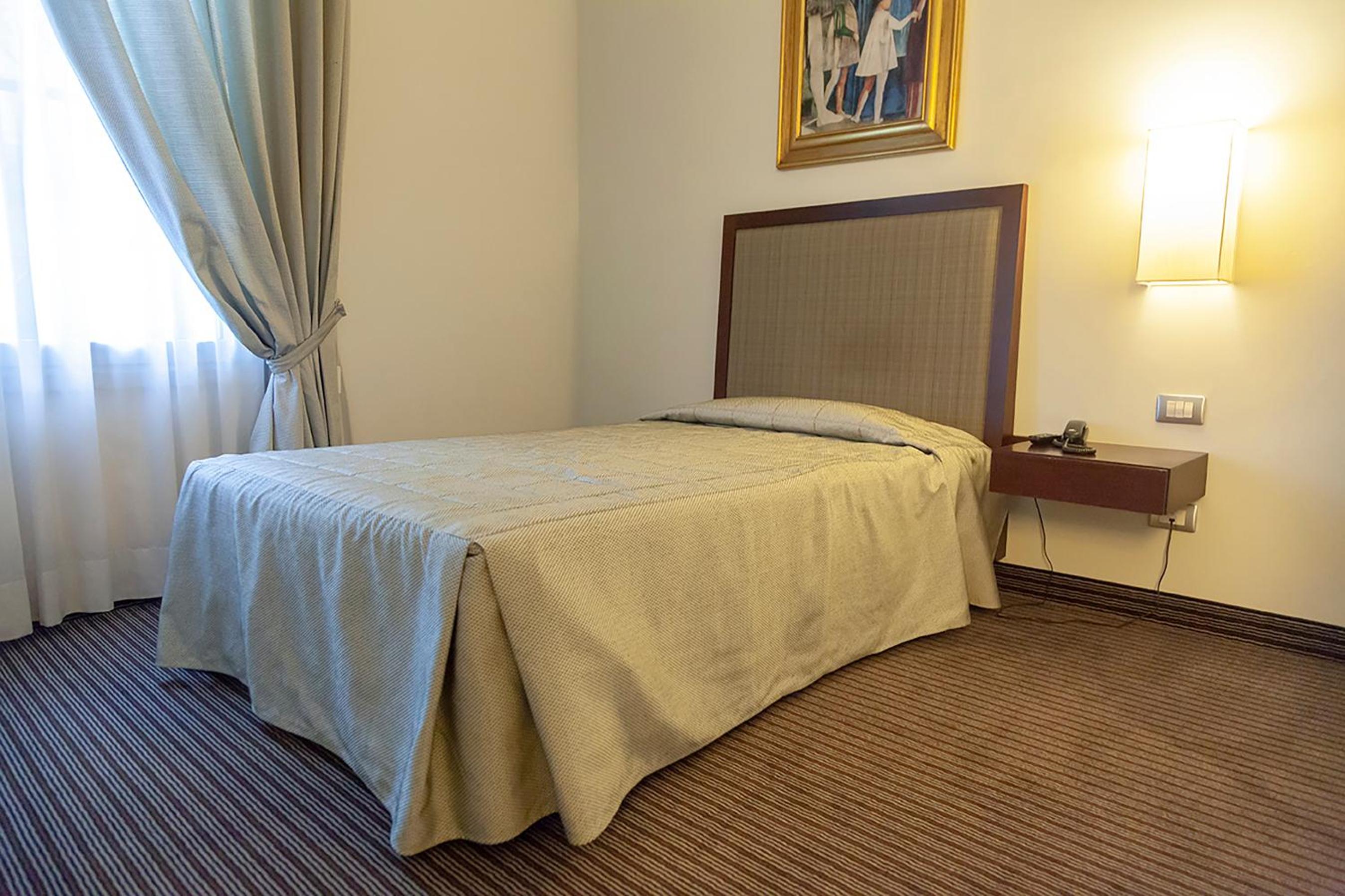 Single Room photo 1