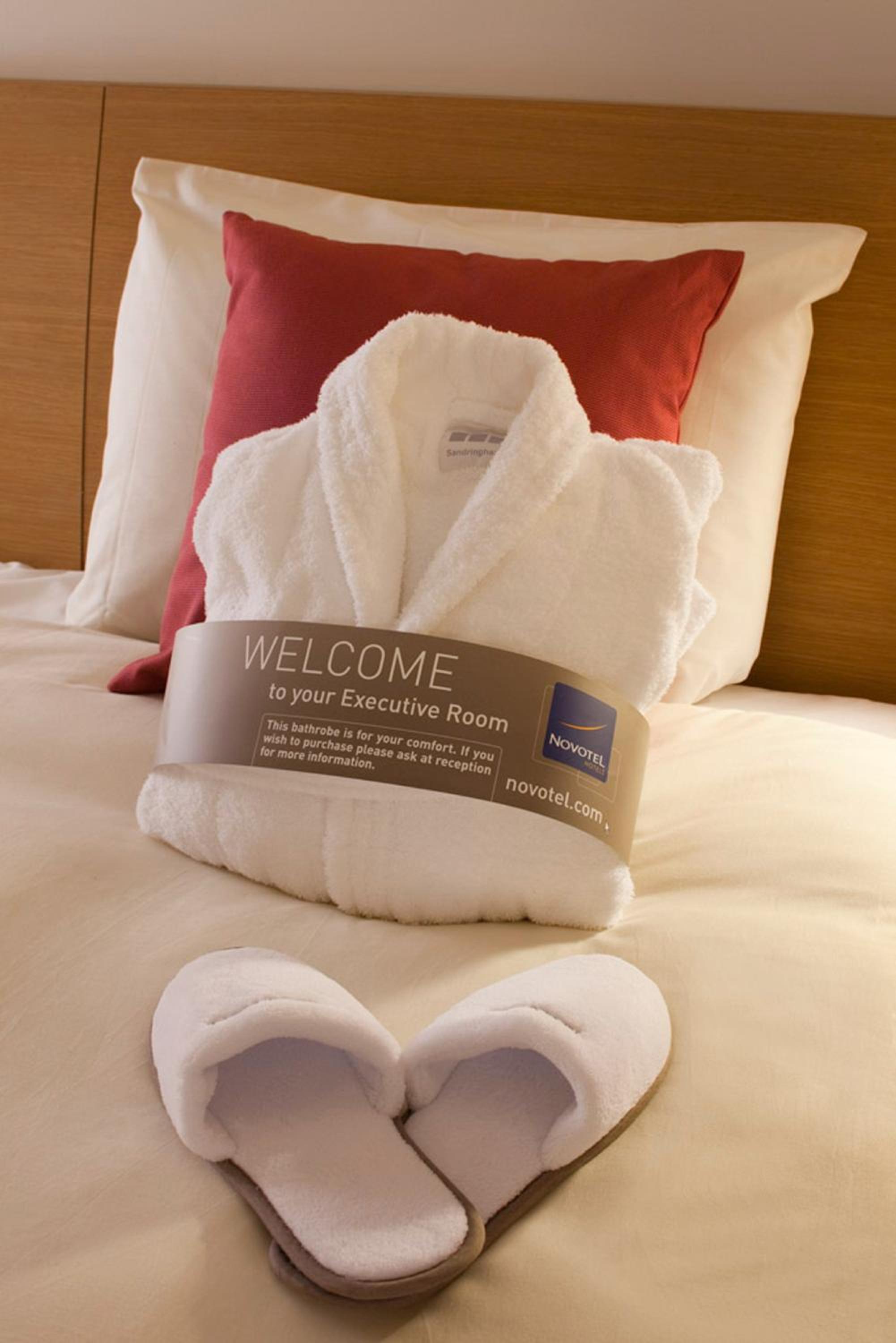 Executive Double Room - Photo 10