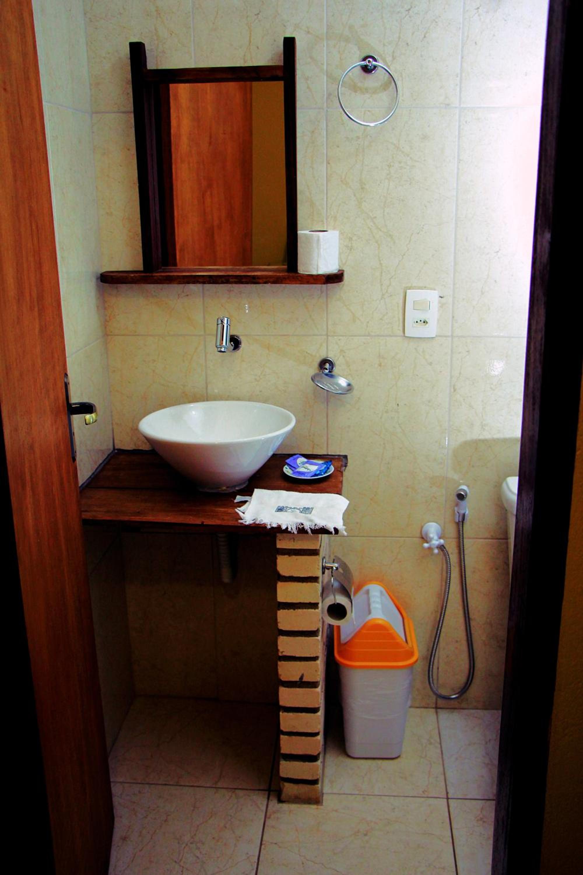Standard Double Room - Photo 7