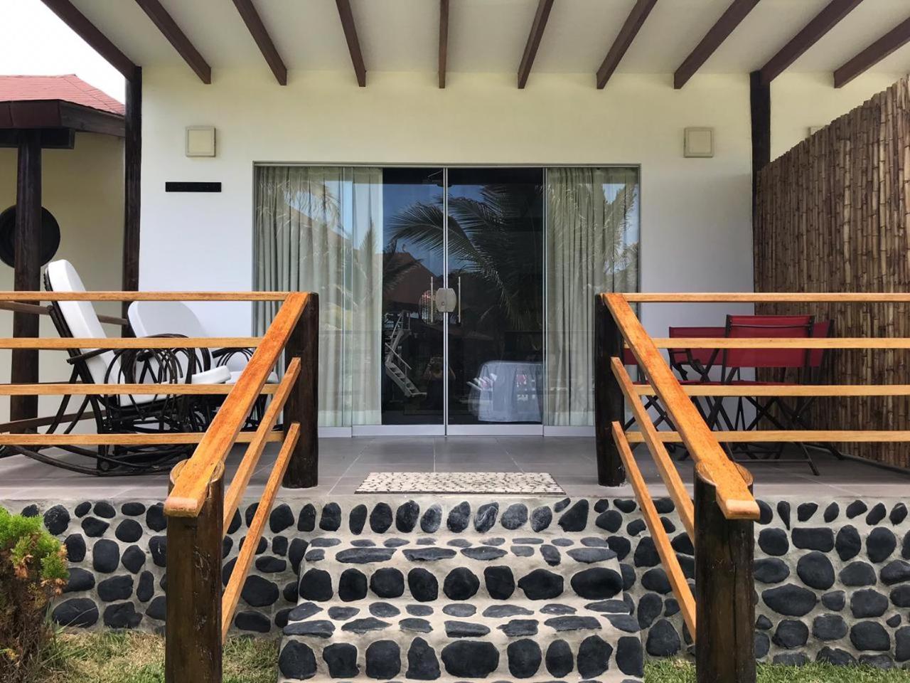 Bungalow (4 Adults) photo 3