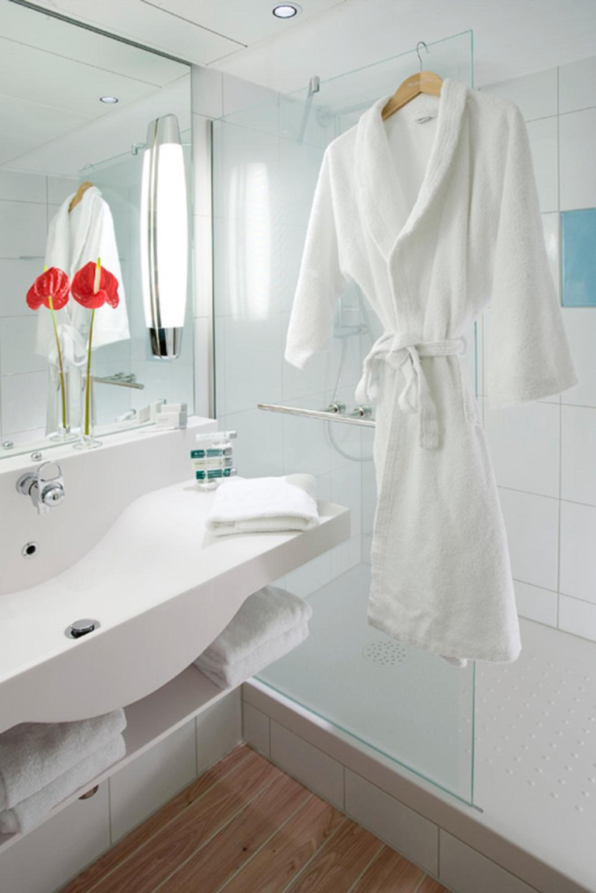 Executive Double Room - Photo 8