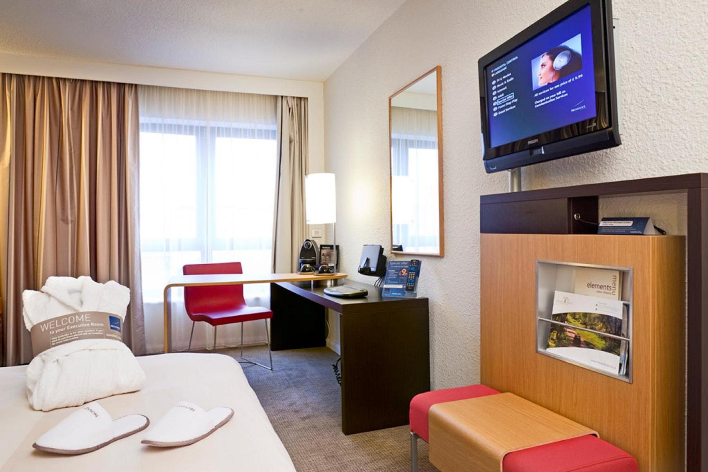 Executive Double Room - Photo 11