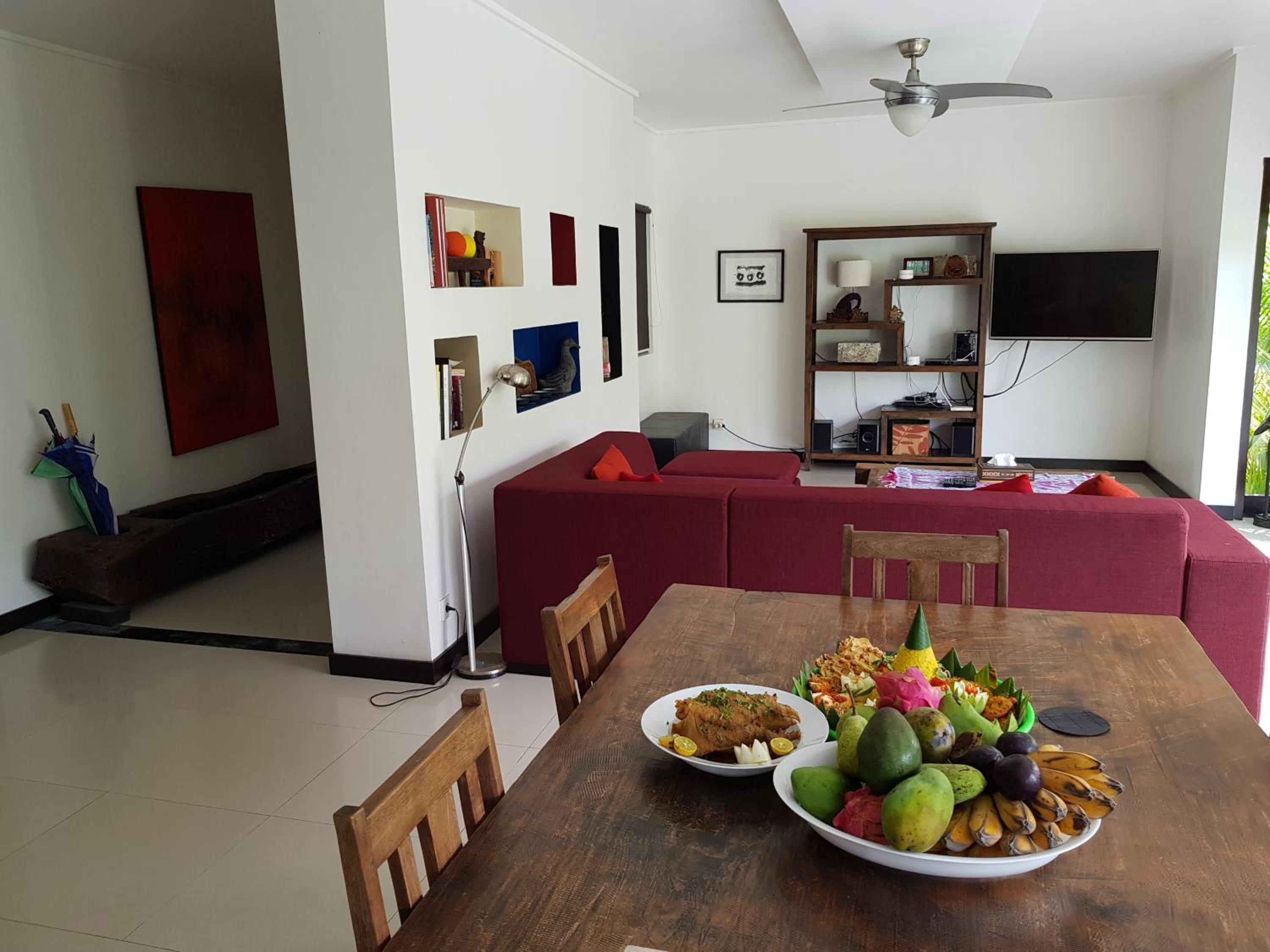Three-Bedroom Villa photo 3
