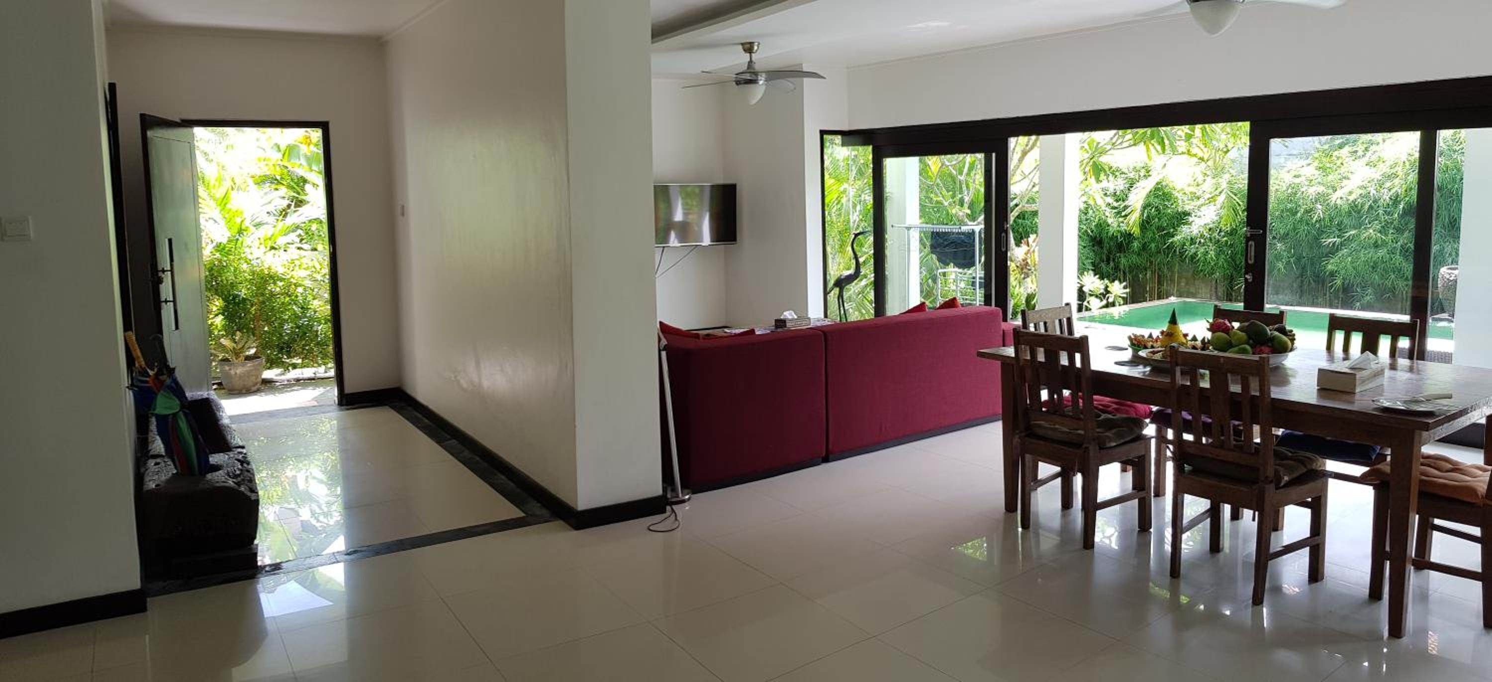 Three-Bedroom Villa photo 2