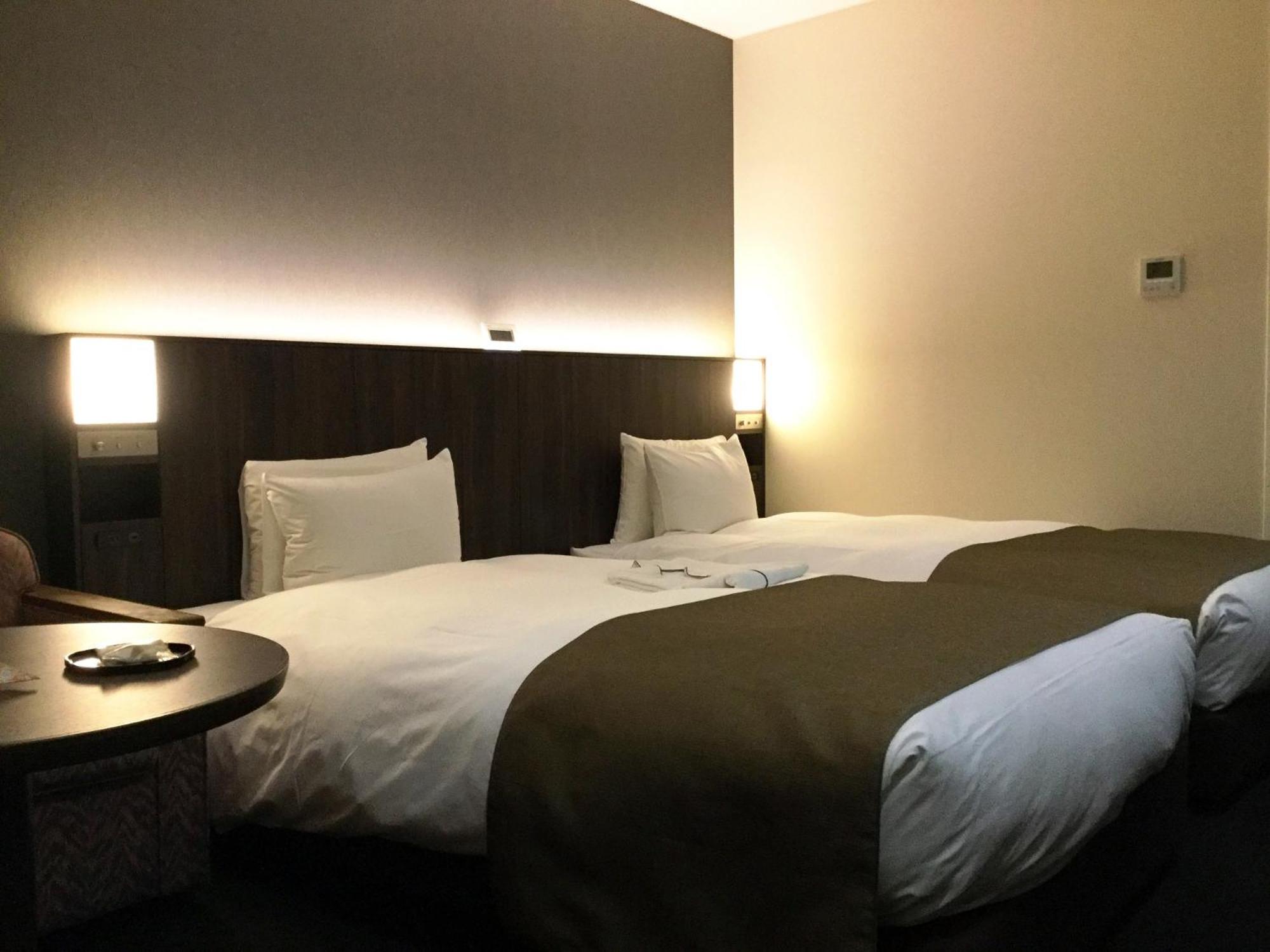 Deluxe Twin Room - Non-Smoking - Photo 2