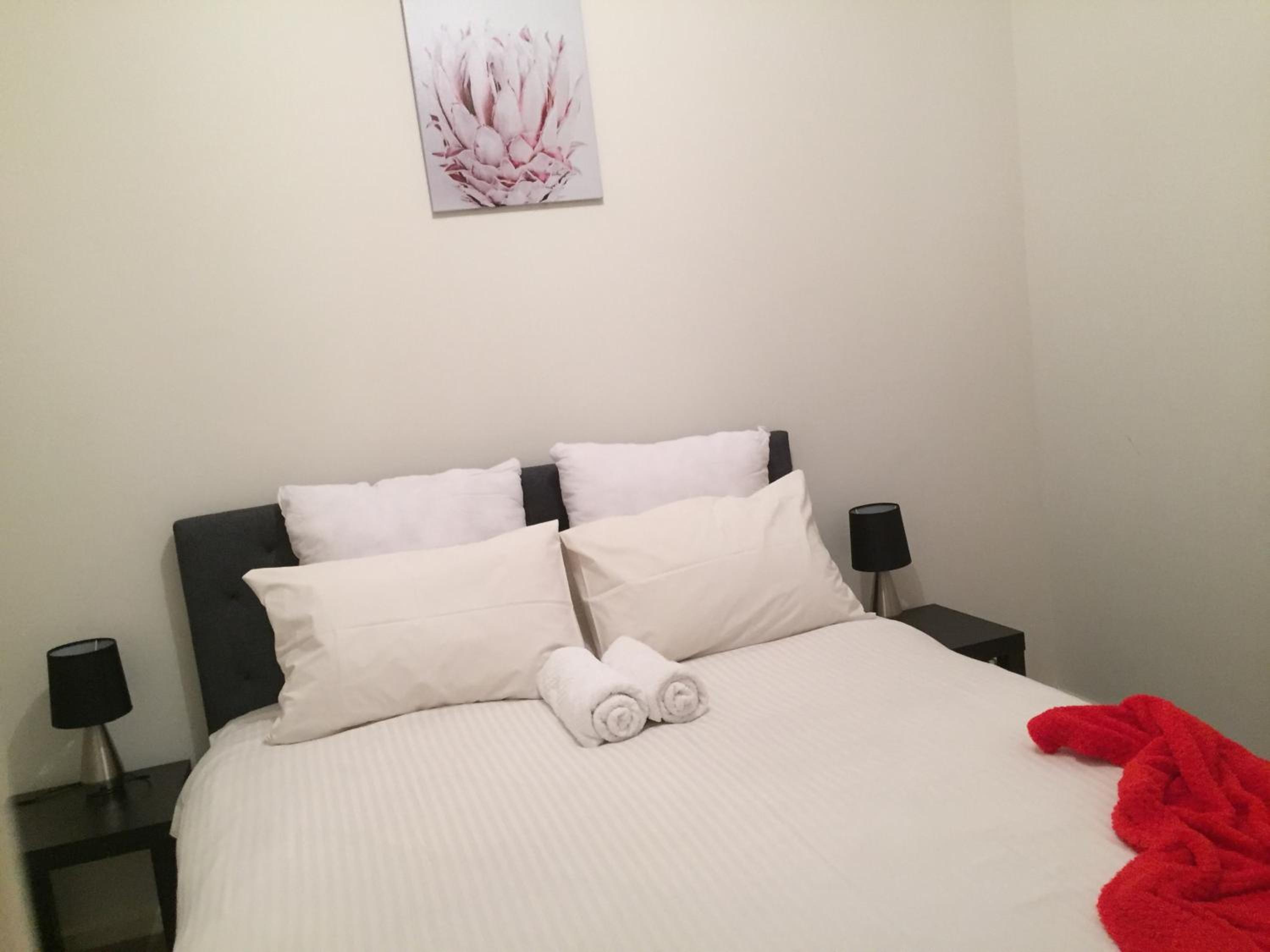 Apartment - Ground Floor photo 2