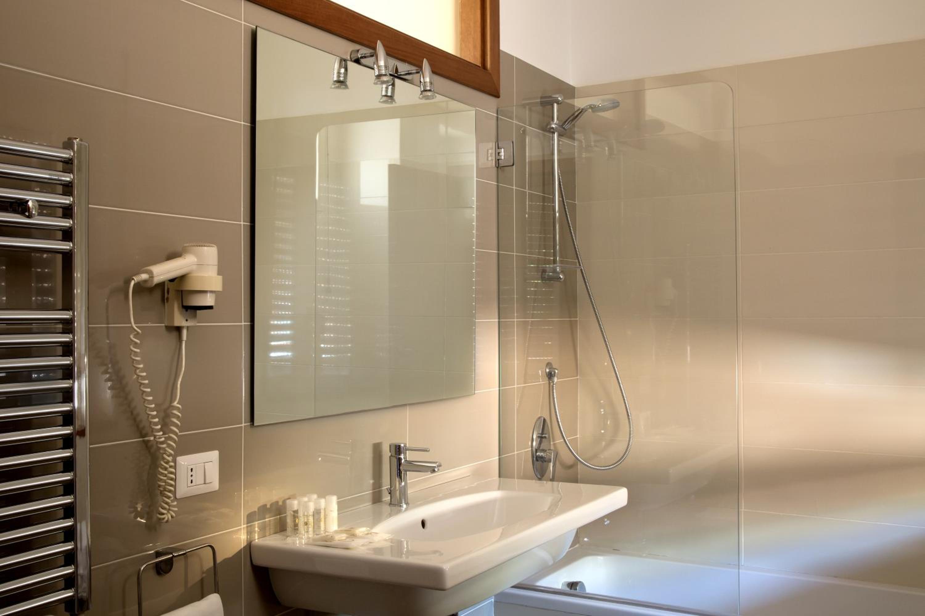 Superior Double Room - Photo 21