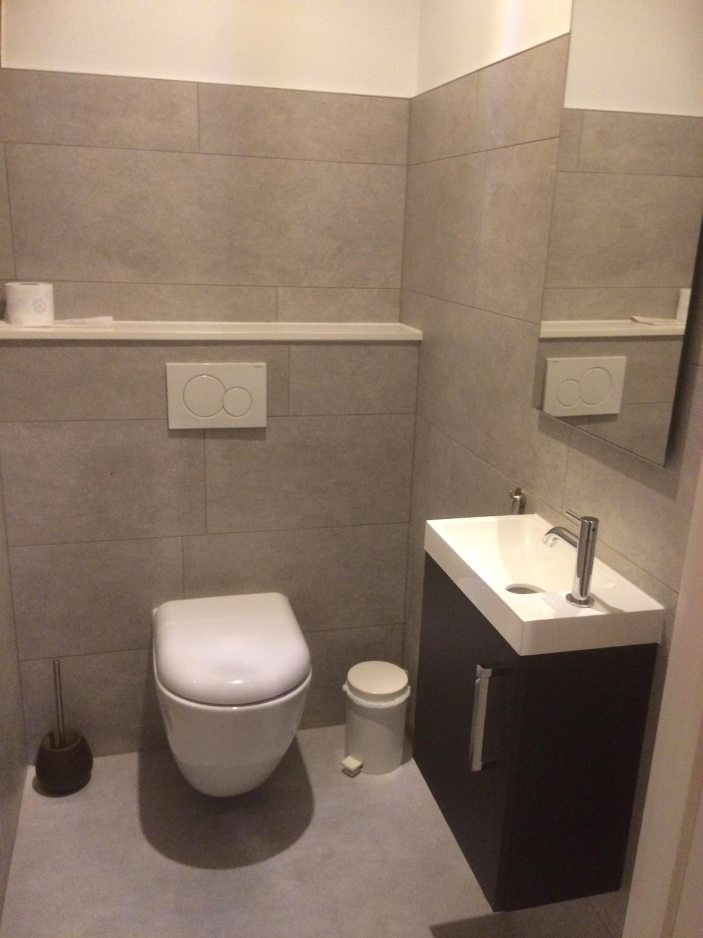 Standard Family Room - Photo 5