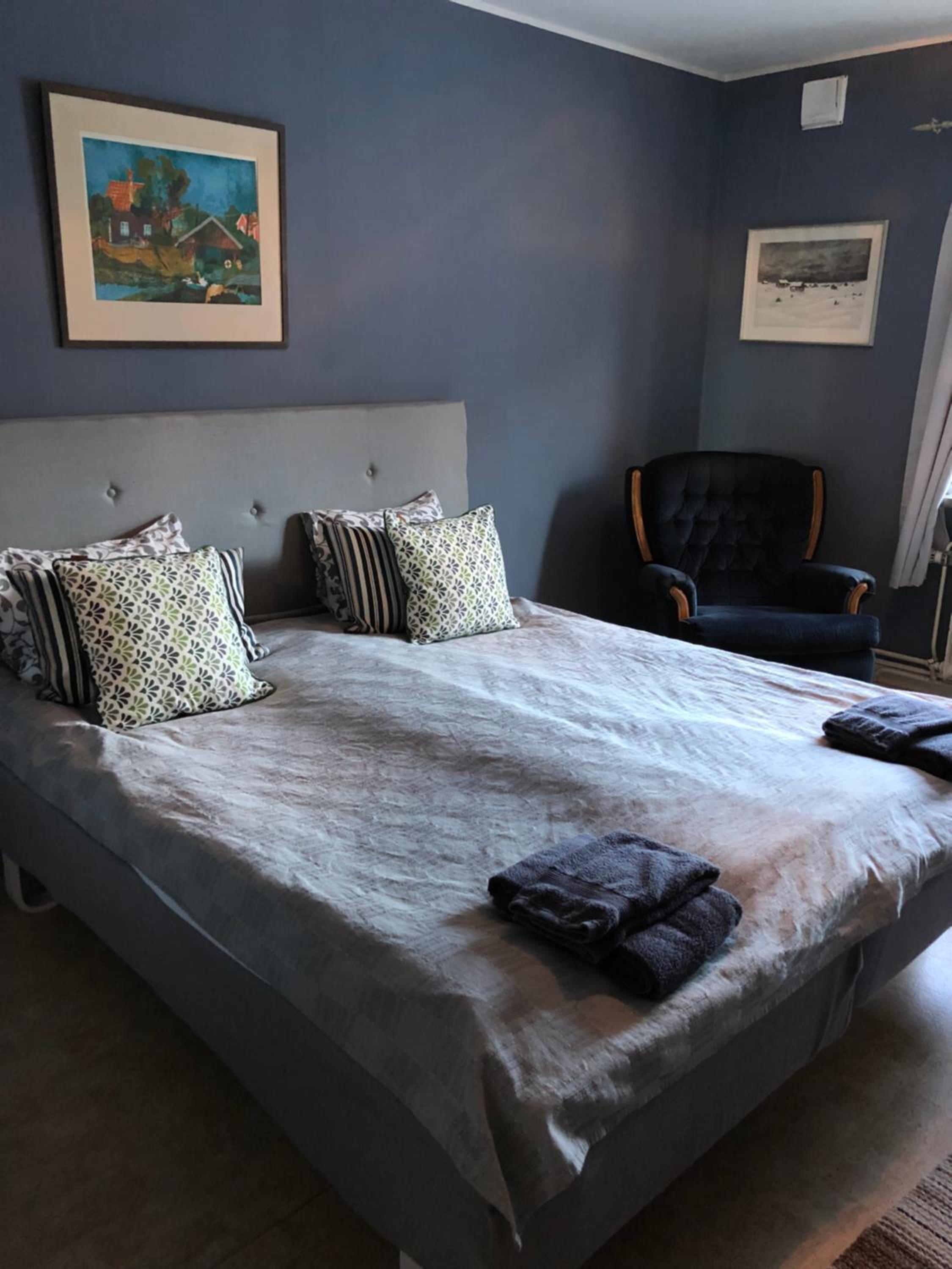 Economy Double Room with Shared Bathroom photo 1