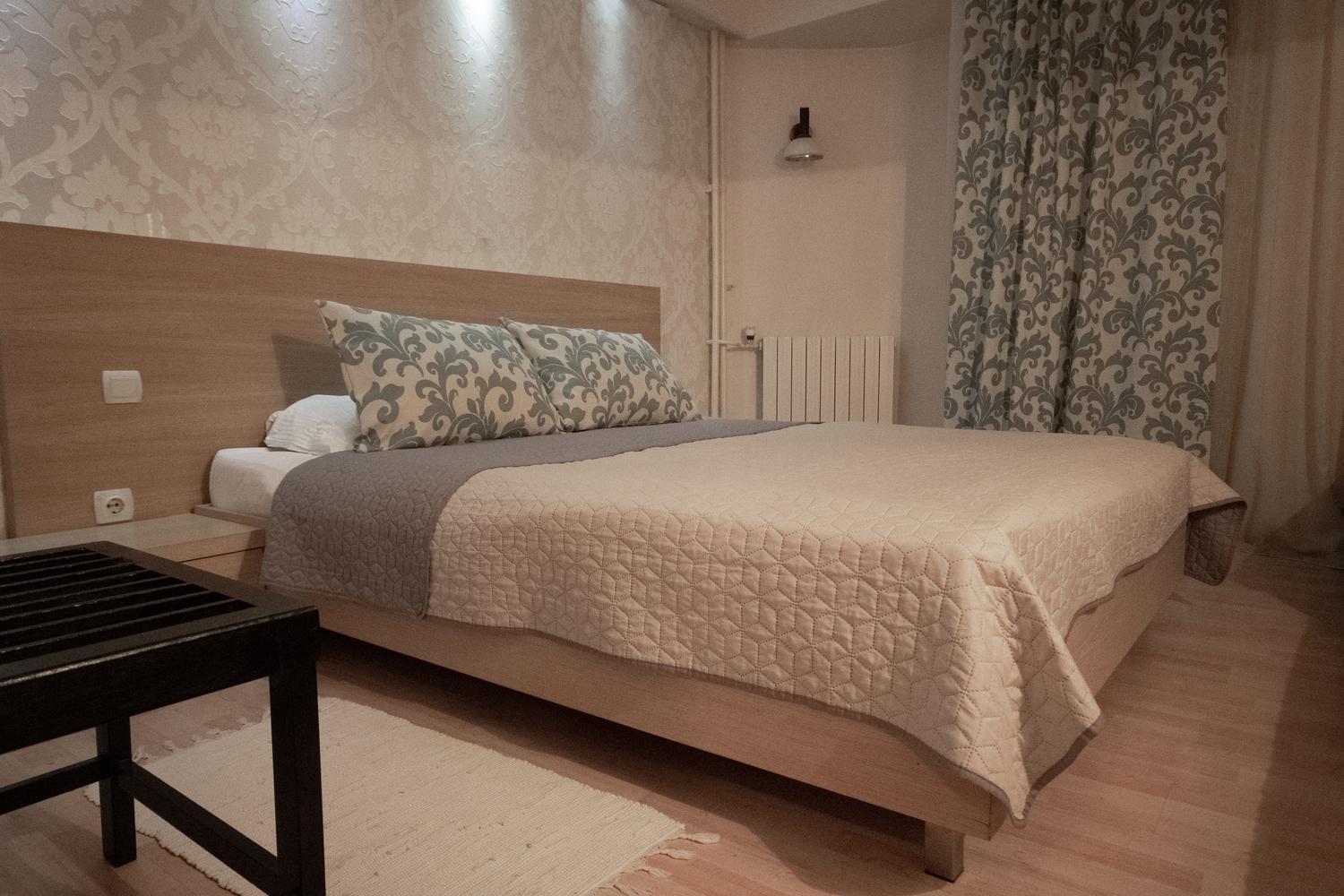 Standard Double or Twin Room photo 2