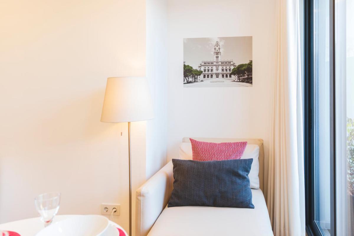 Apartment - Photo 9