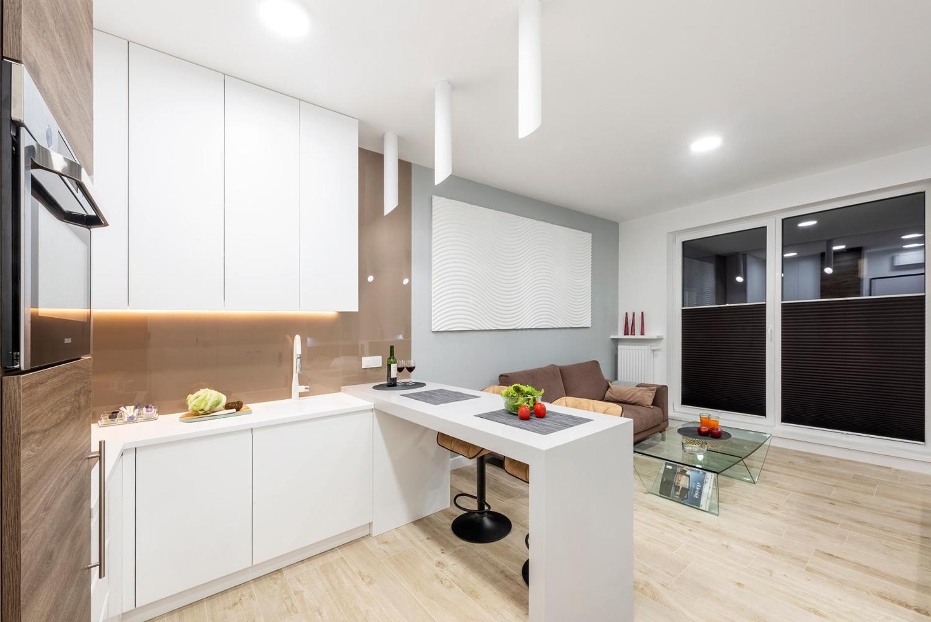 One-Bedroom Apartment - Photo 10