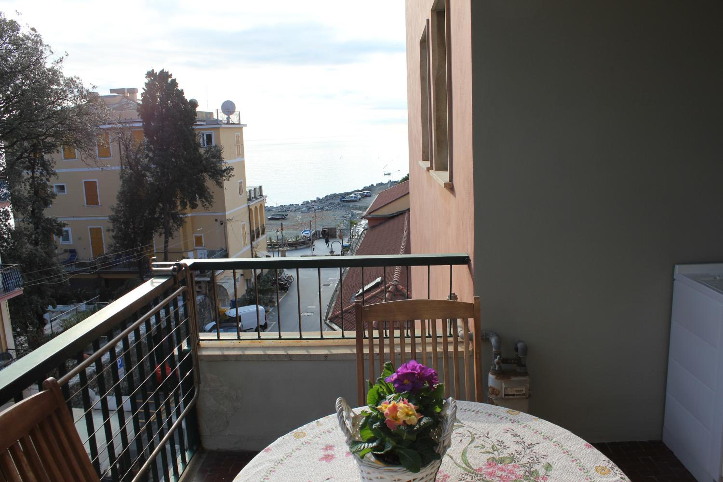 Apartment with Sea View photo 3