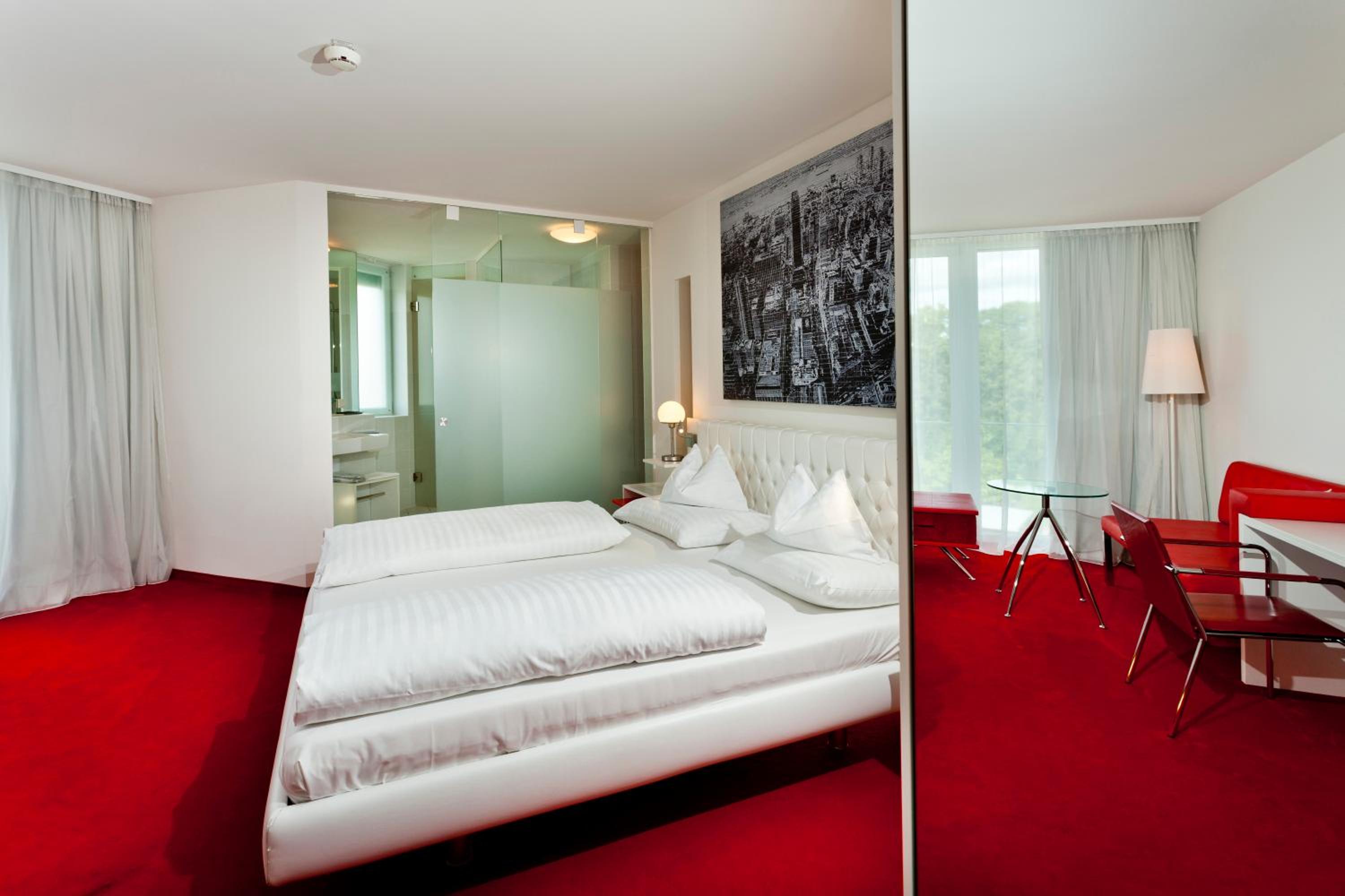 Double Room - Photo 10