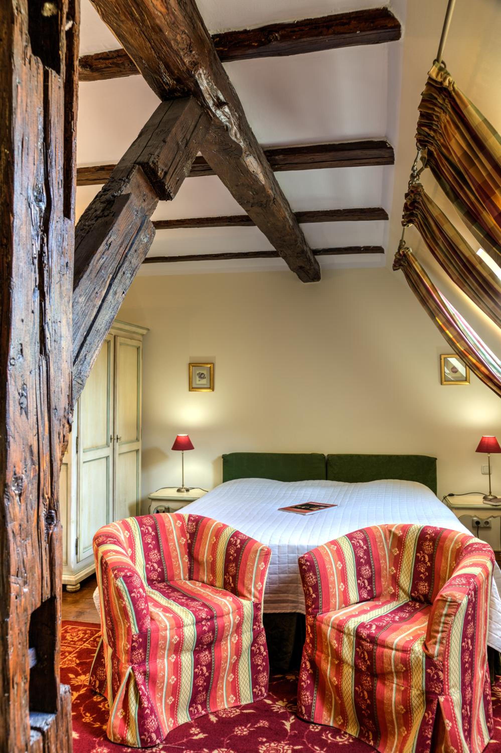 Double Room - Photo 13