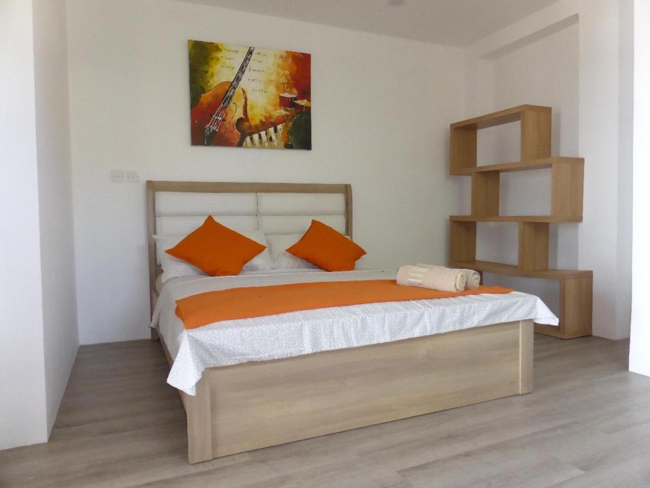 Apartment with Sea View - Photo 19